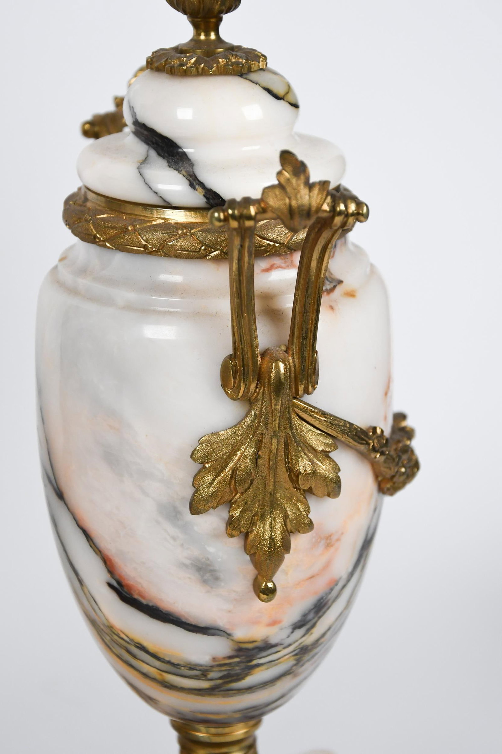 ANTIQUE FRENCH MARBLE AND ORMLOU CLOCK SET. - 10