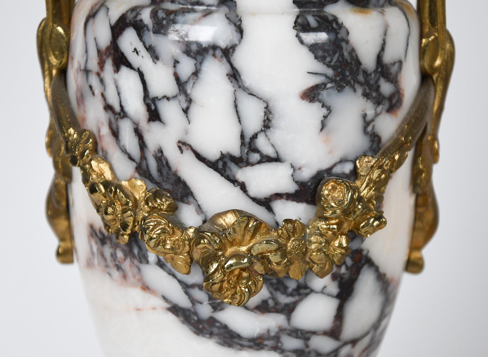 ANTIQUE FRENCH MARBLE AND ORMLOU CLOCK SET. - 3