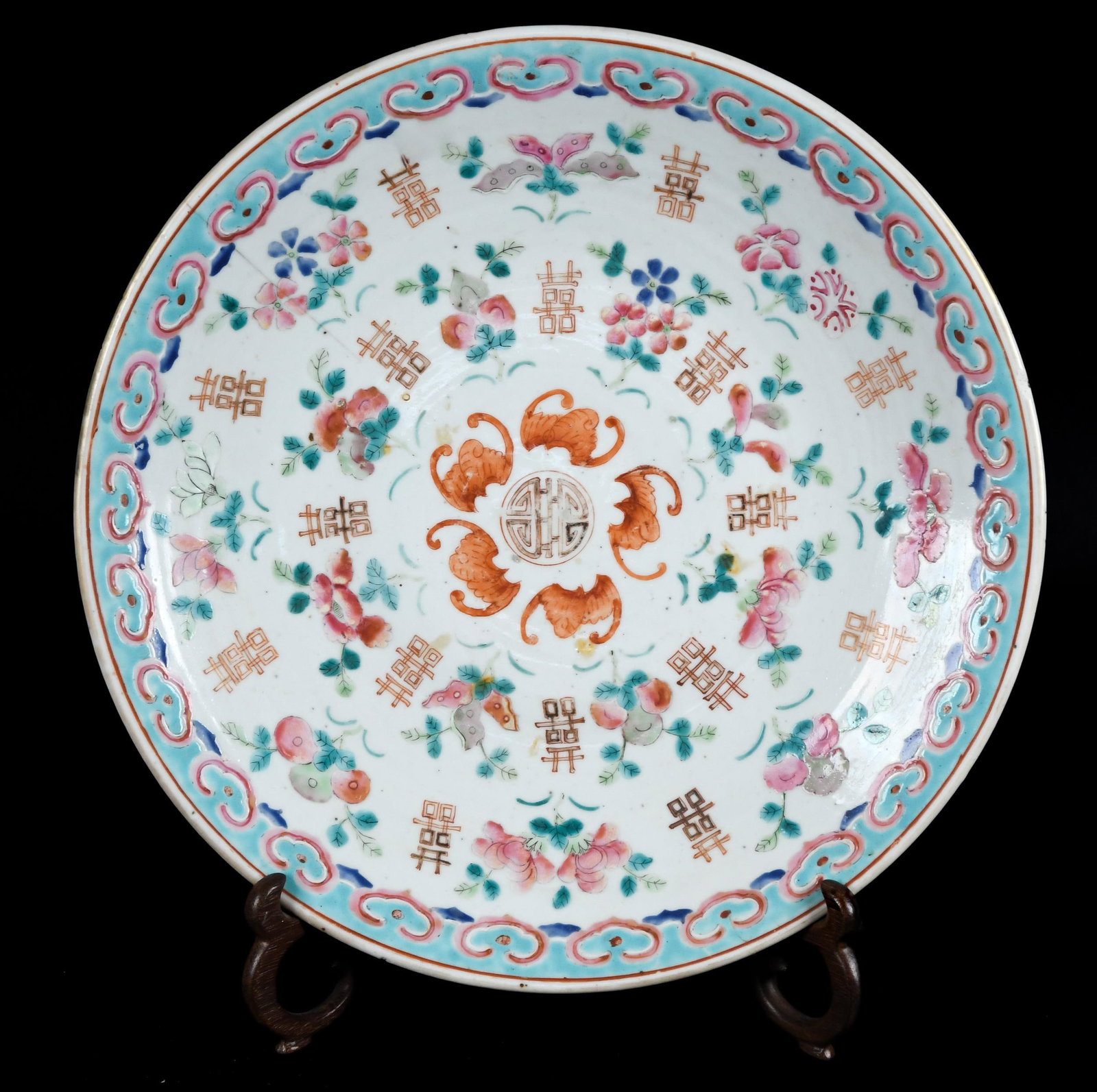 19TH C. CHINESE FAMILLE ROSE PORCELAIN CHARGER. (1 of 7)