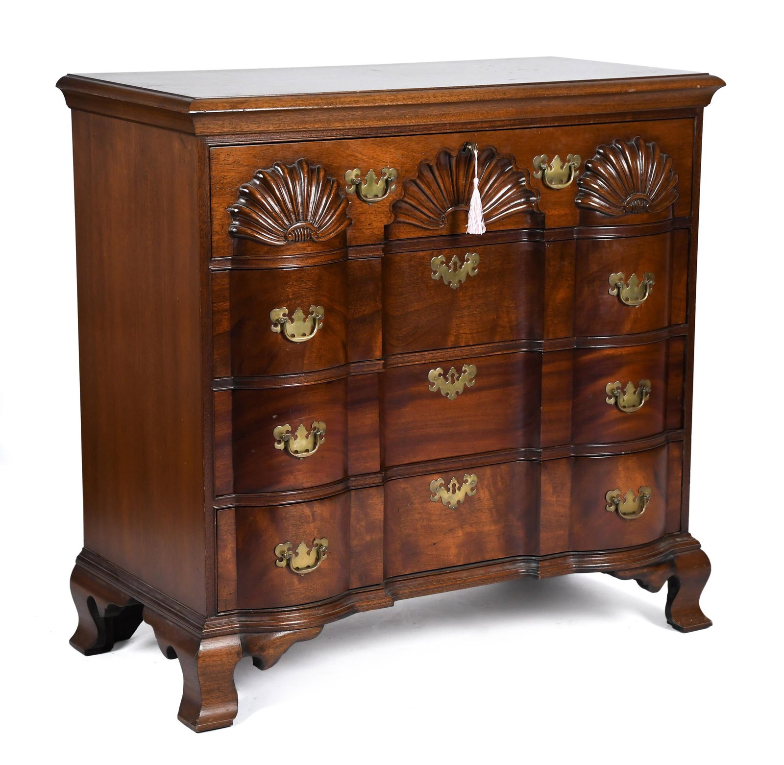 20TH C. SHELL CARVED MAHOGANY CHEST.: A good 20th C. Chippendale style mahogany Newport RI style shell carved four drawer chest on a bracket base. 39”H x 39”W x 19”D.