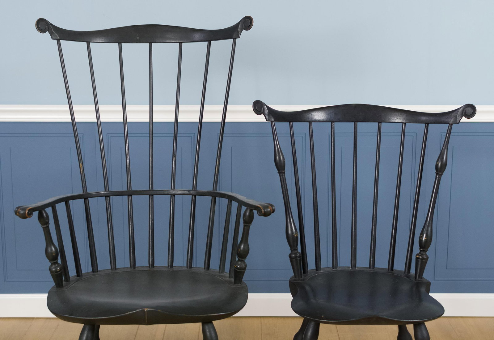 SET OF SIX HENRY PAGE (NH) WINDSOR FAN BACK CHAIRS. - 4