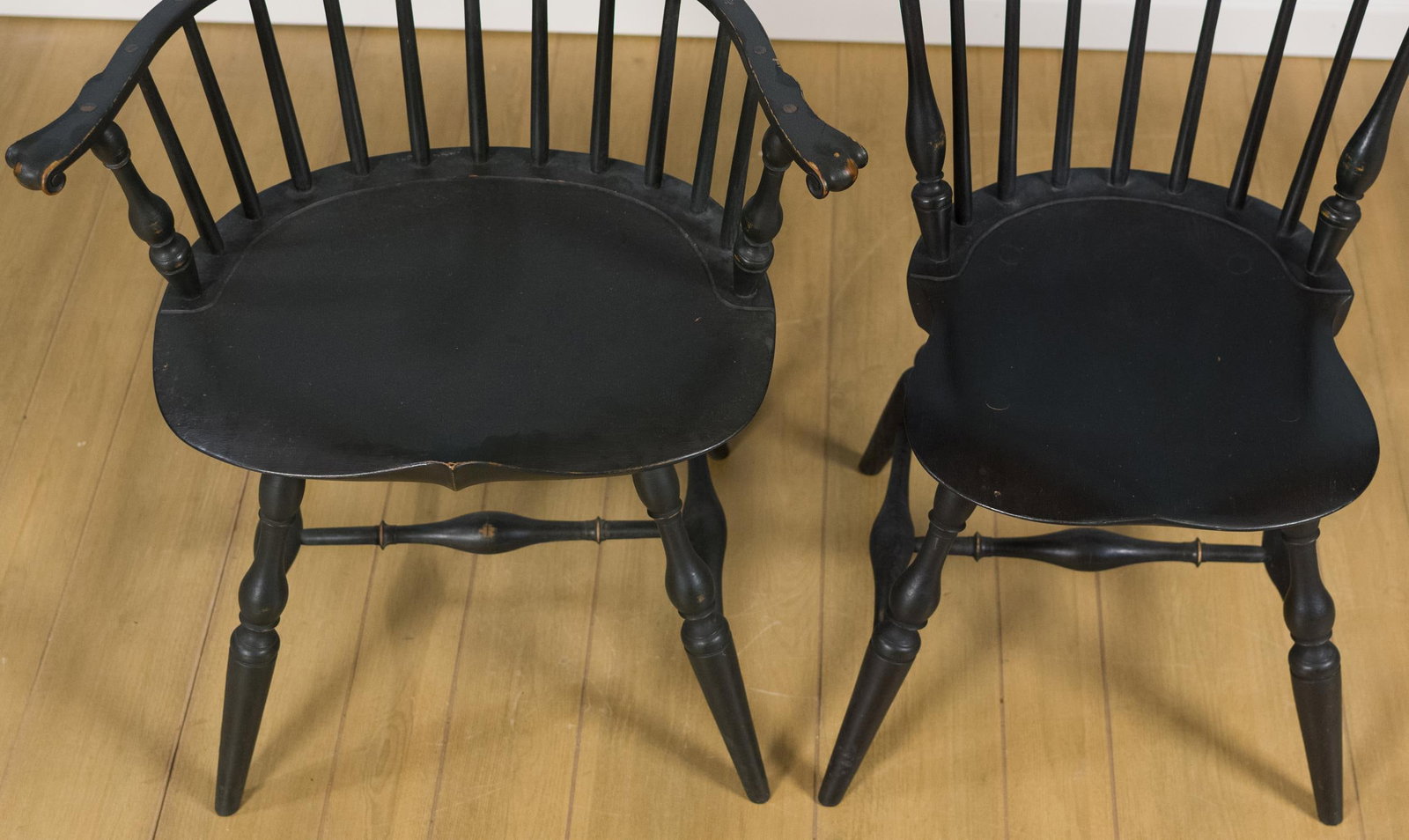 SET OF SIX HENRY PAGE (NH) WINDSOR FAN BACK CHAIRS. - 5