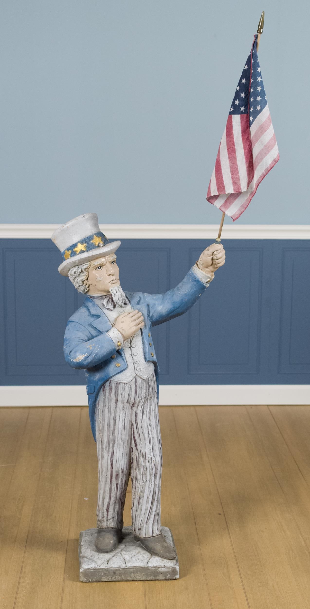 VINTAGE UNCLE SAM CEMENT GARDEN SCULPTURE. (1 of 12)