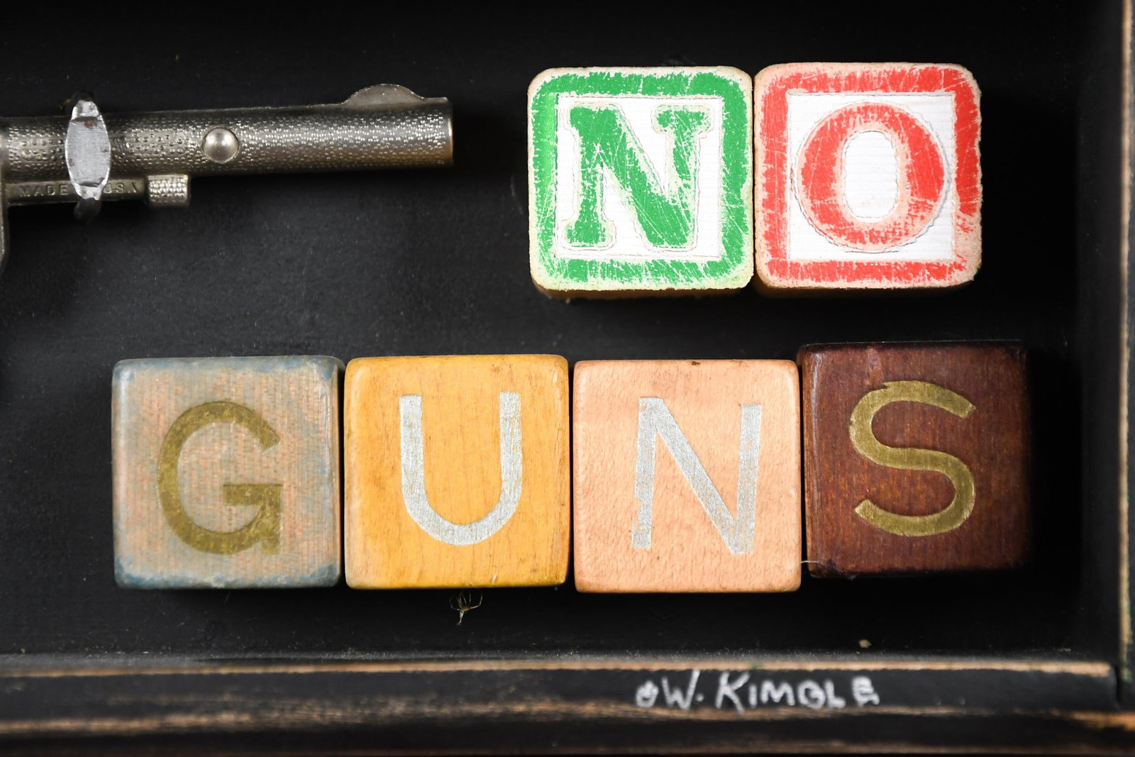WARREN KIMBLE ASSEMBLAGE, NO GUNS. - 7