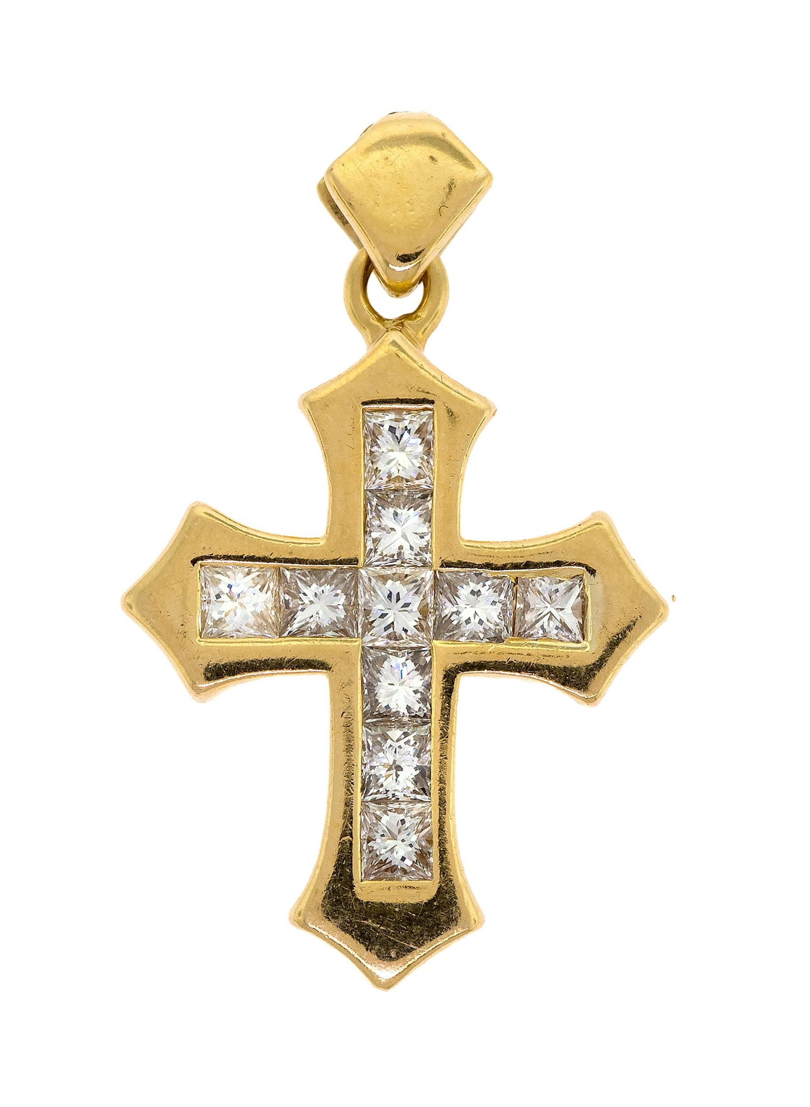 18K GOLD PRINCESS CUT DIAMOND CROSS PENDANT.: An 18k yellow gold (stamped) cross pendant set with approx. 1.25 ct. tw., princess cut, natural diamonds of F-G color and VS clarity, approx. 1 1/4 inches long, 5.3 grams. Tested as natural mined
