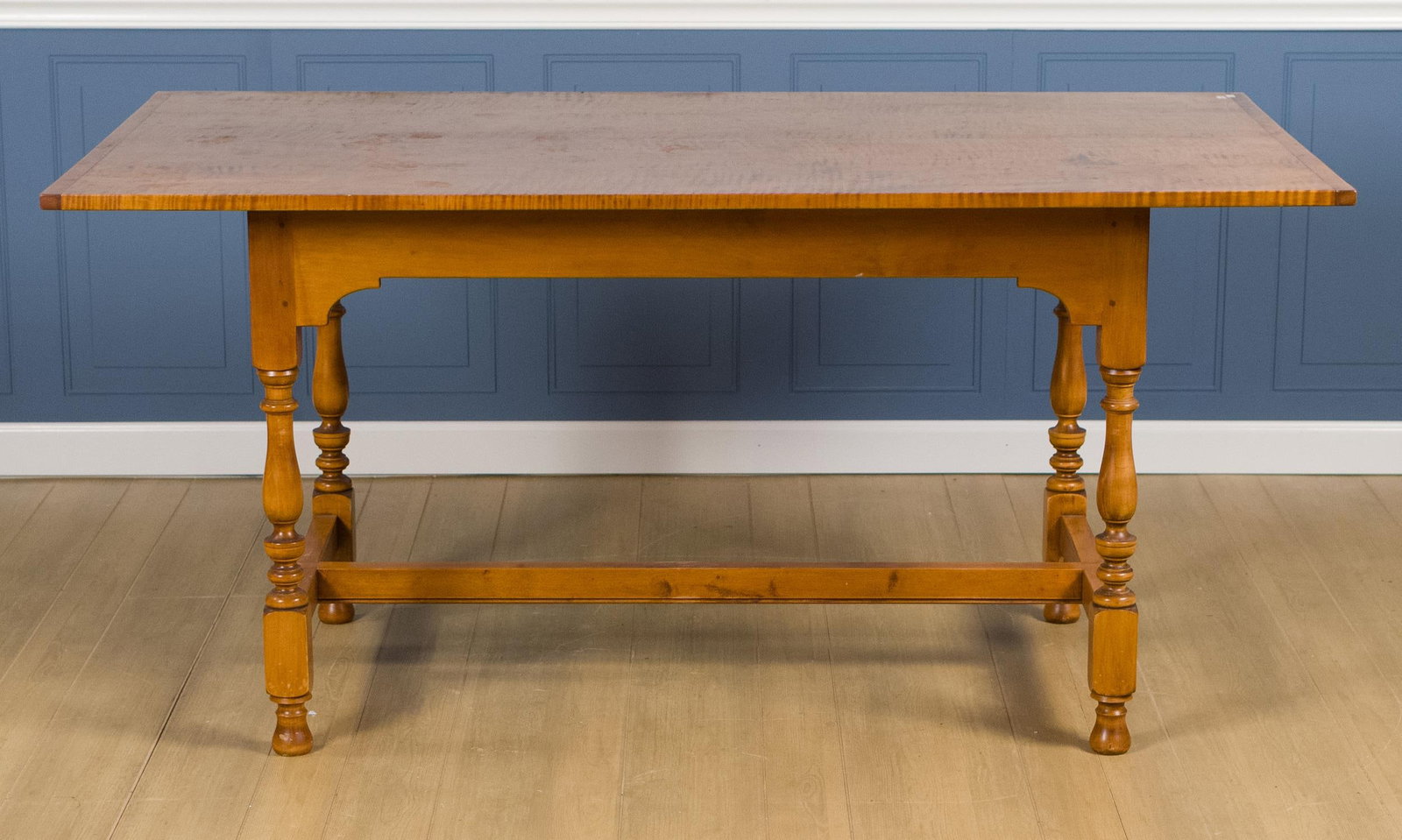 DR DIMES MAPLE DINING TABLE. - 2