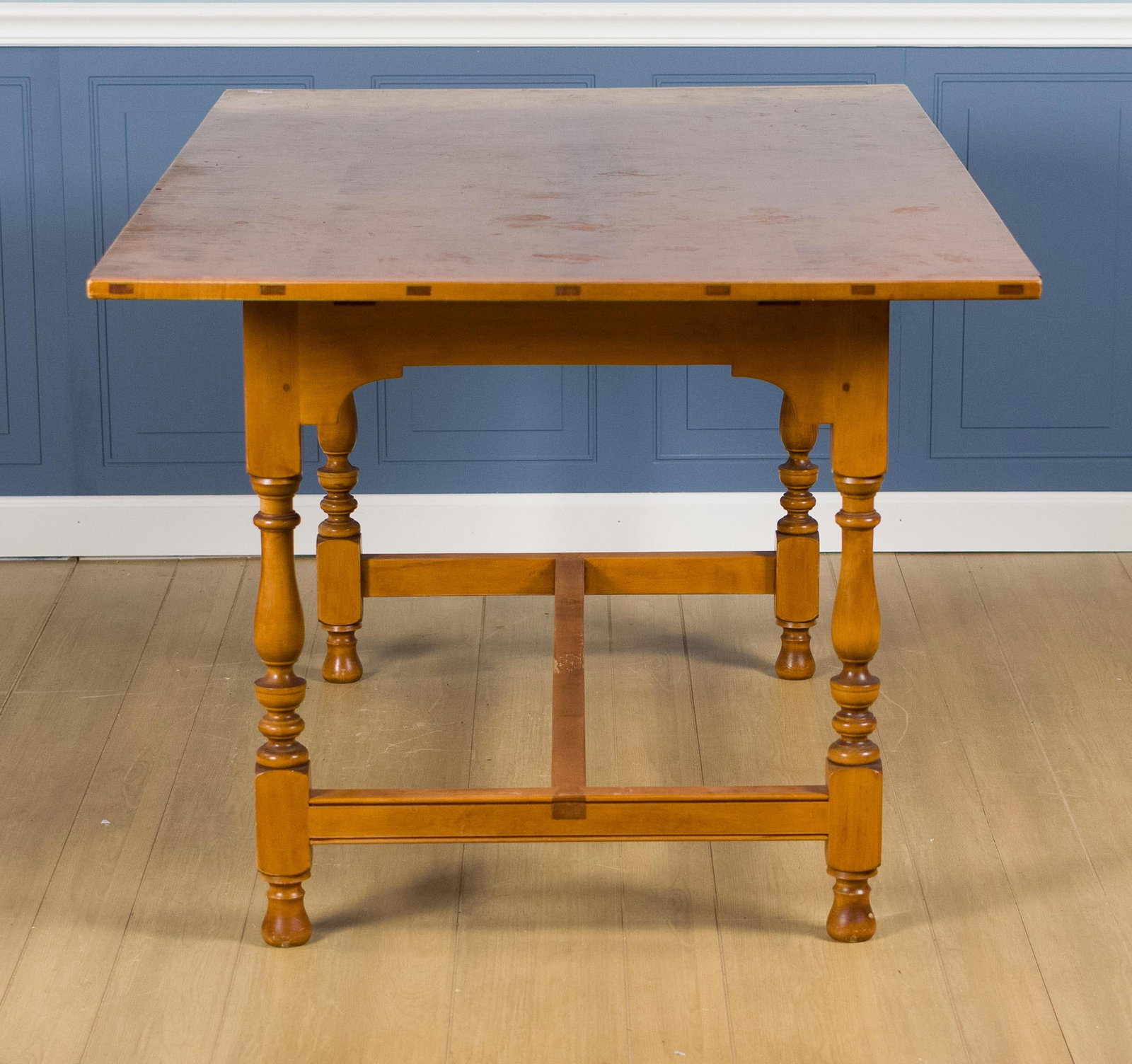 DR DIMES MAPLE DINING TABLE. - 6