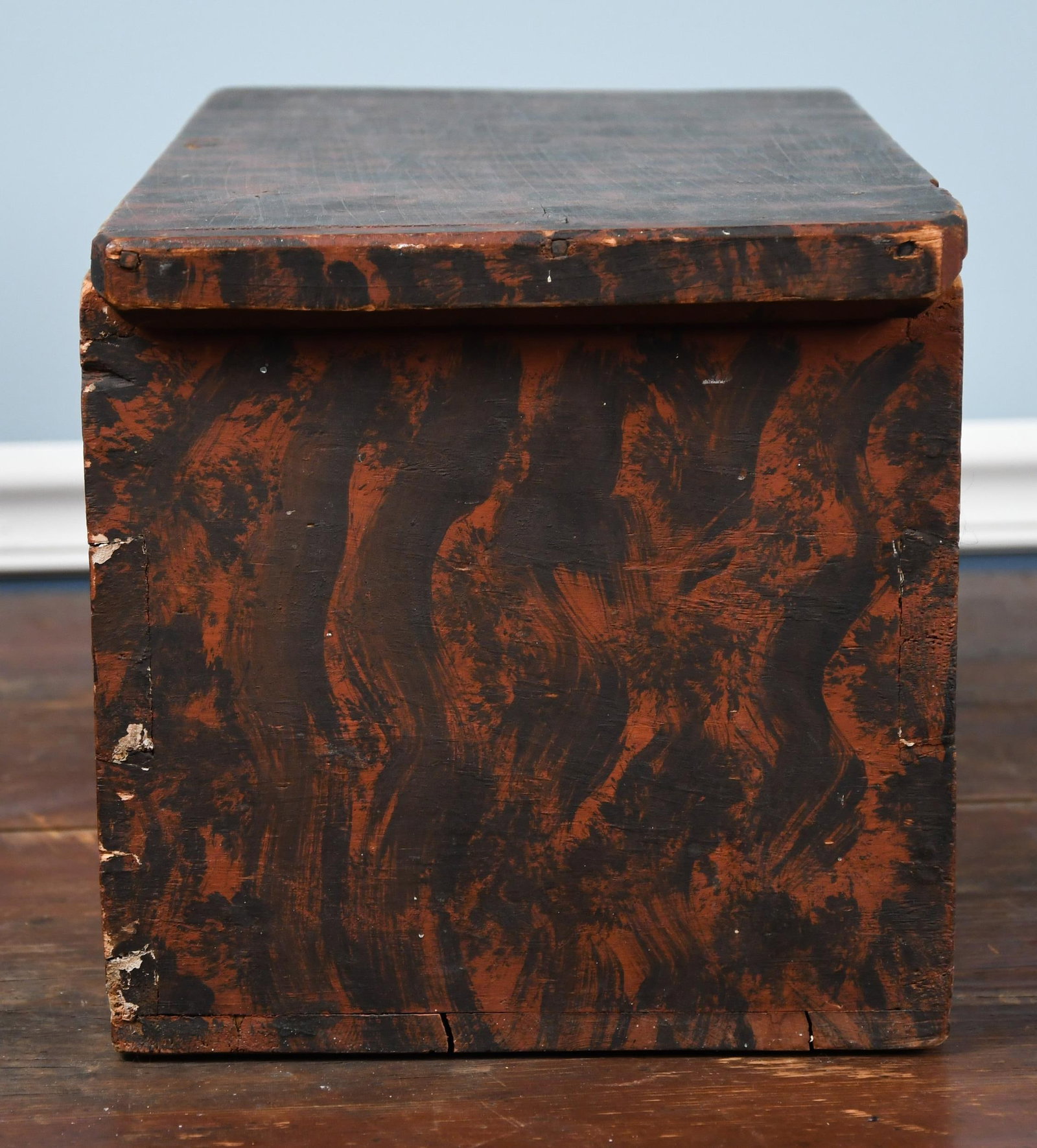 ANTIQUE SPONGE DECORATED DOCUMENT BOX. - 5