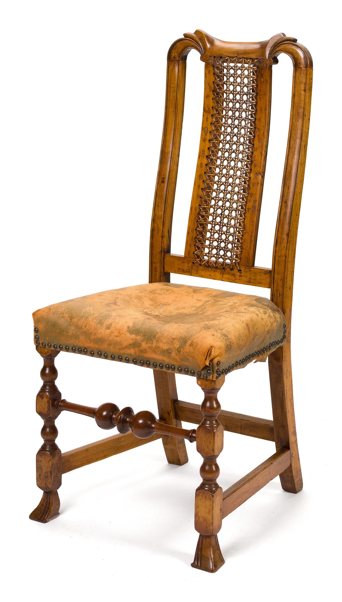 18TH C. BOSTON WILLIAM & MARY MAPLE SIDECHAIR.: A ca. 1730 Boston William and Mary leather seat maple sidechair, a carved spoon back with replaced caning, (originally fitted with leather), with an old leather and brass studded seat, wonderful