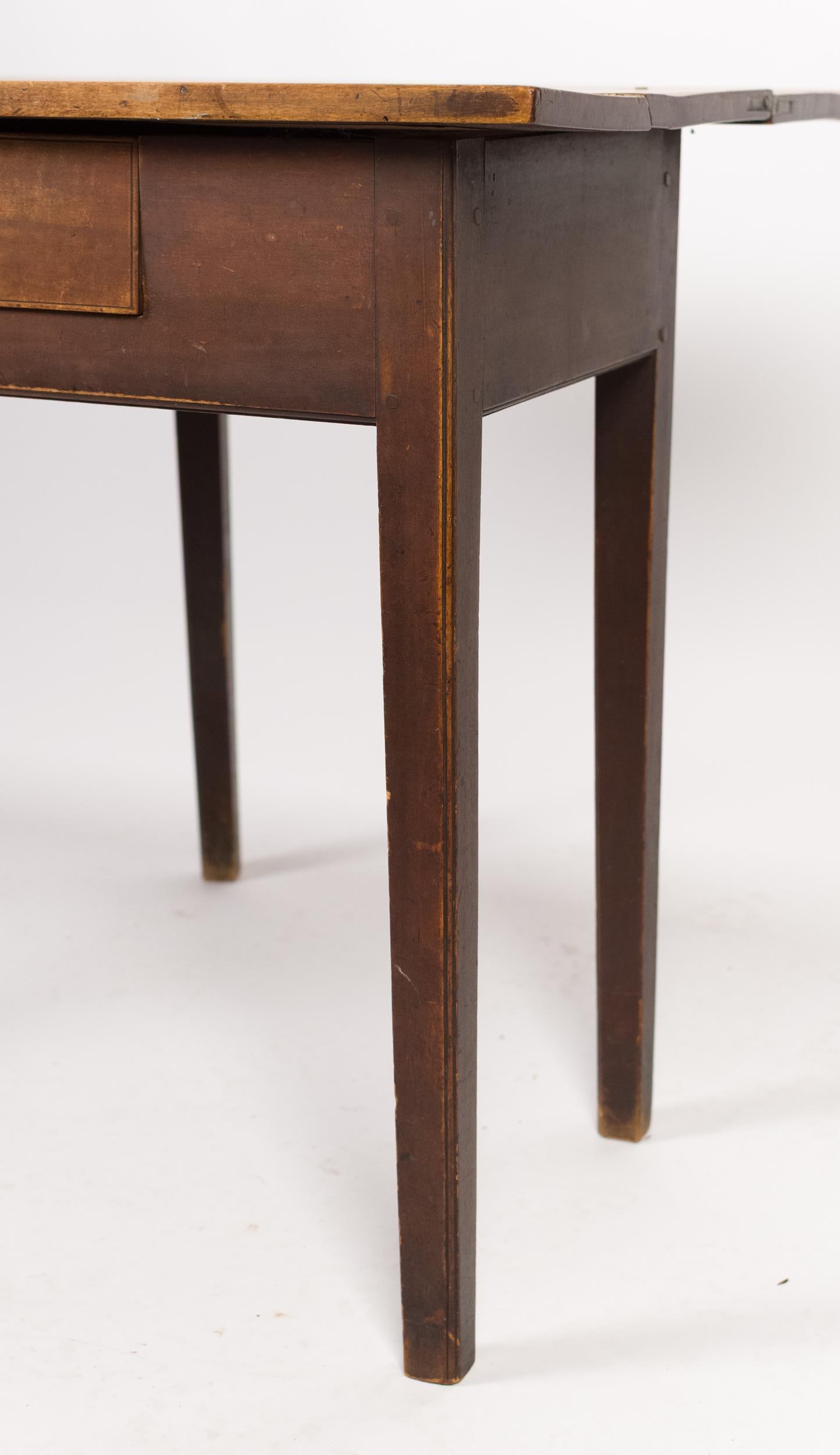 CHIPPENDALE NH CHERRY GAMES TABLE. - 9