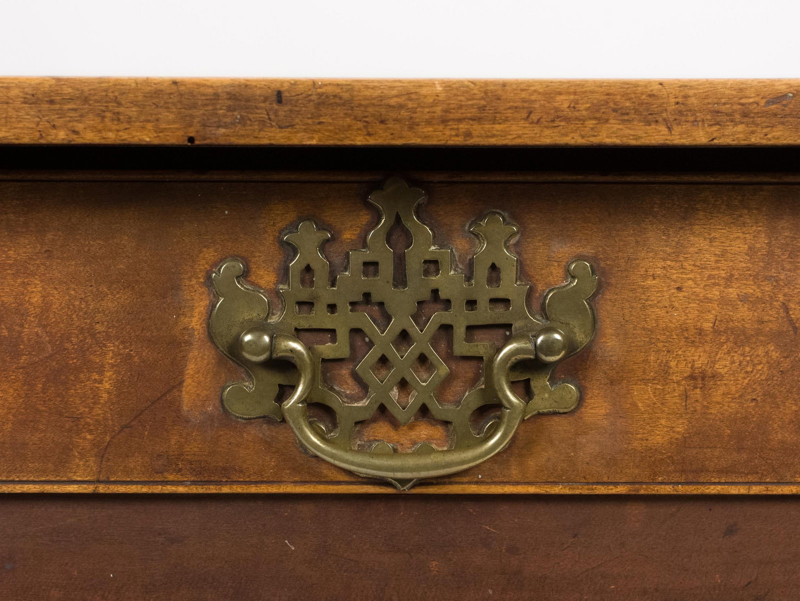 CHIPPENDALE NH CHERRY GAMES TABLE. - 10