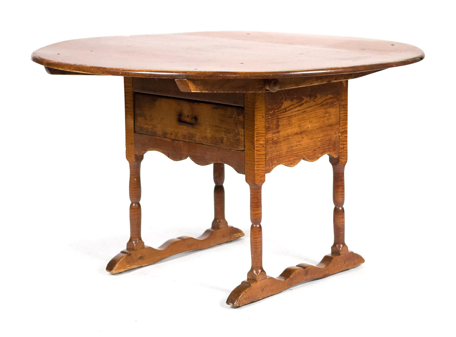 18TH C. NEW ENGLAND CURLY MAPLE HUTCH TABLE. (1 of 15)