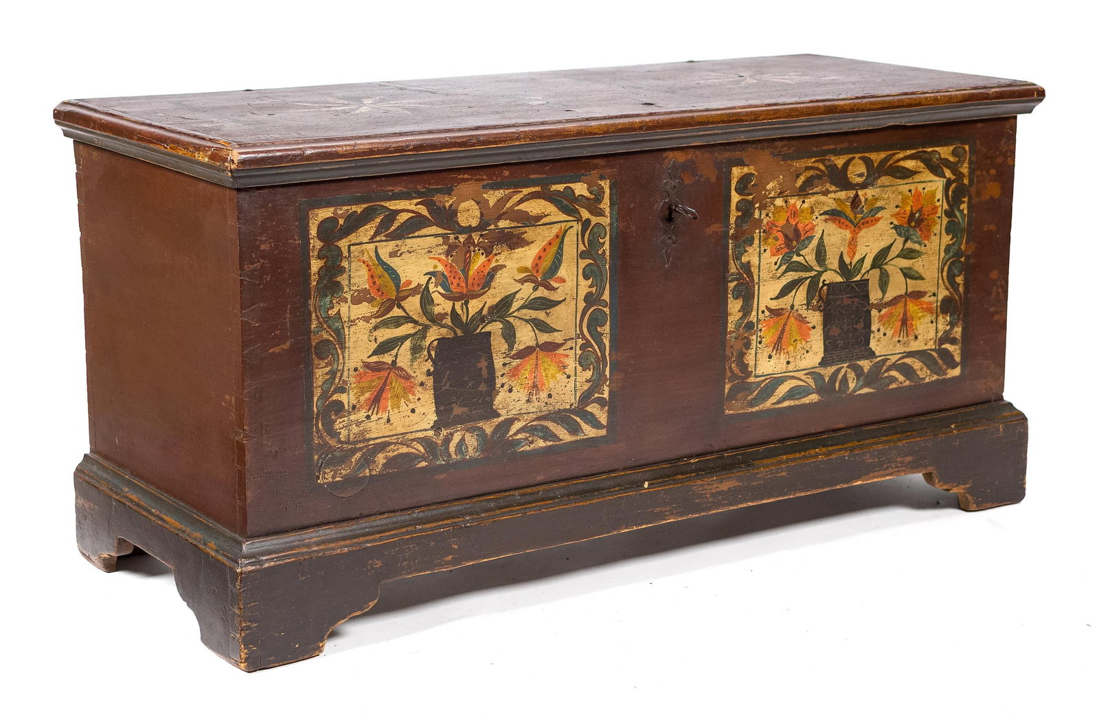 19TH C. PA PAINT DECORATED DOWER CHEST. (1 of 18)