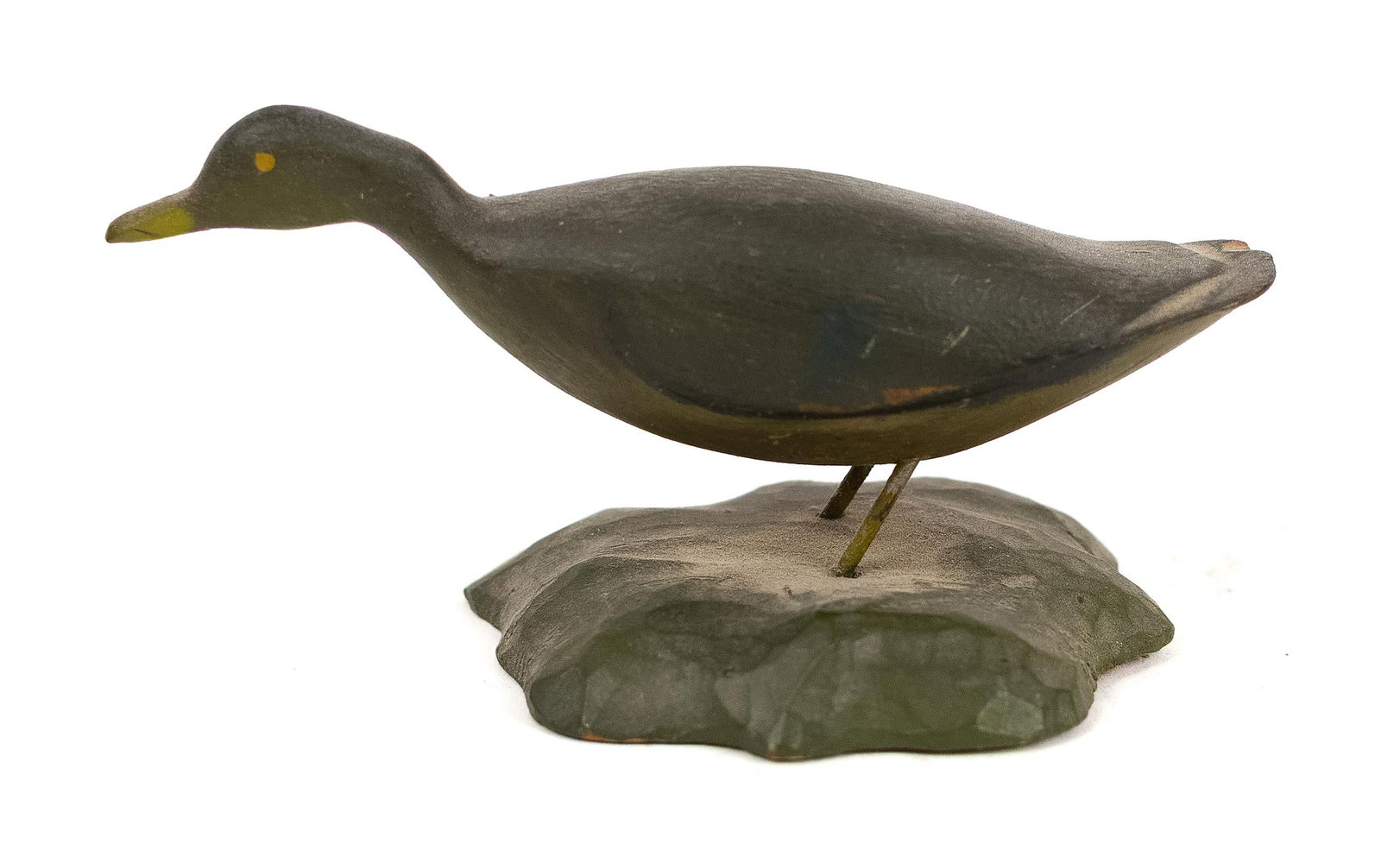 A. E. CROWELL MINI DUCK CARVING. - 2
