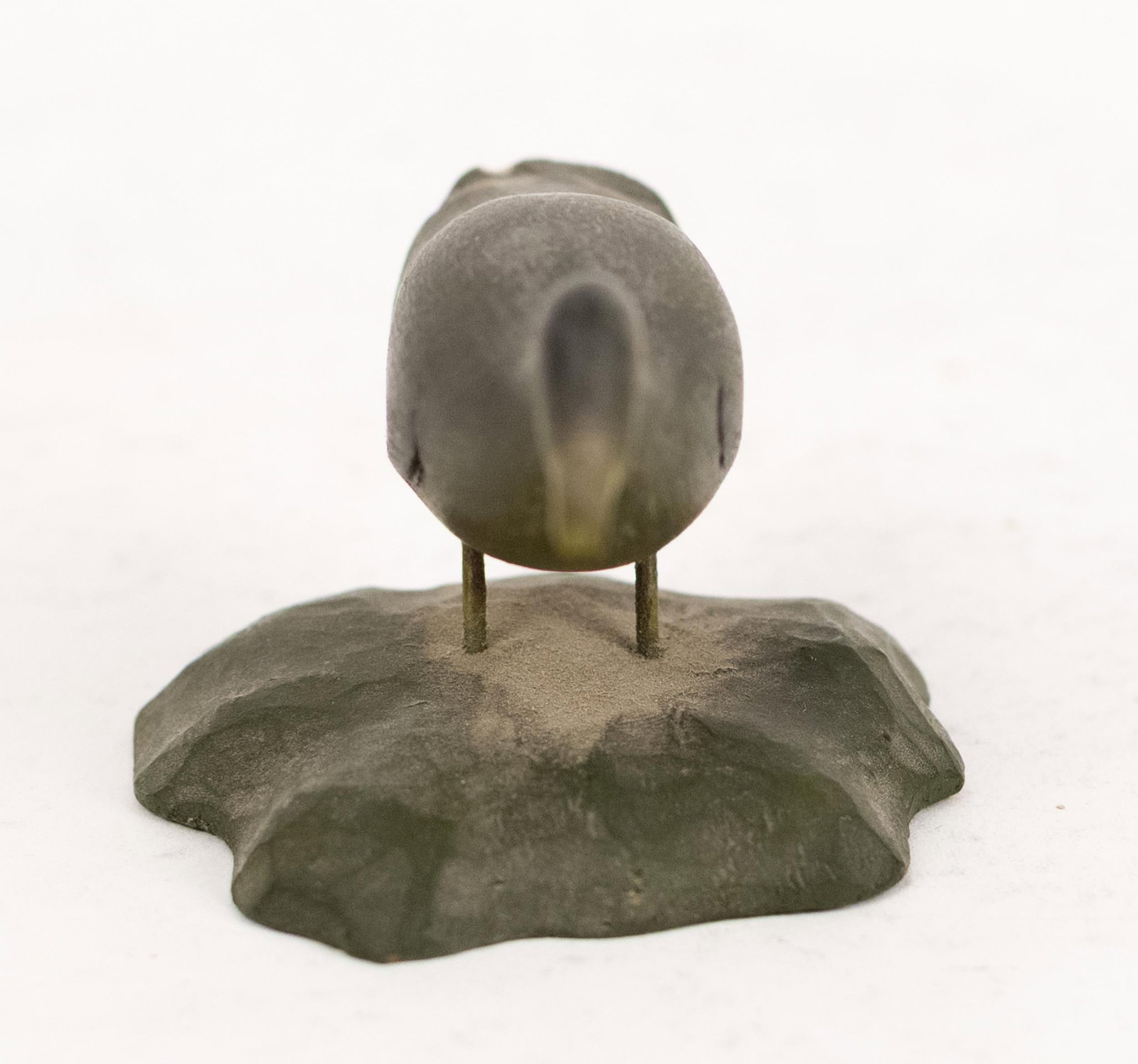 A. E. CROWELL MINI DUCK CARVING. - 6