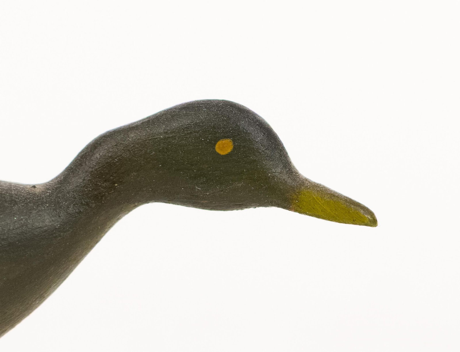 A. E. CROWELL MINI DUCK CARVING. - 8