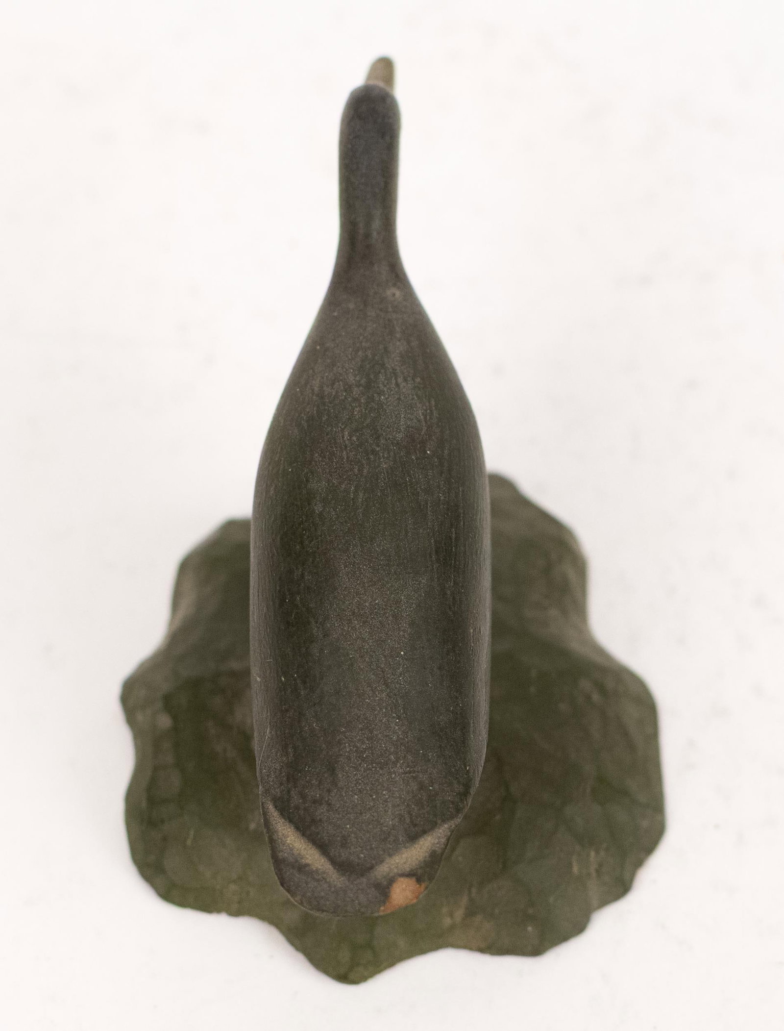 A. E. CROWELL MINI DUCK CARVING. - 9
