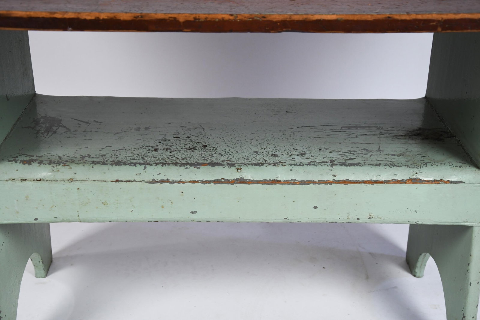 19TH C. PAINTED HUTCH TABLE. - 3