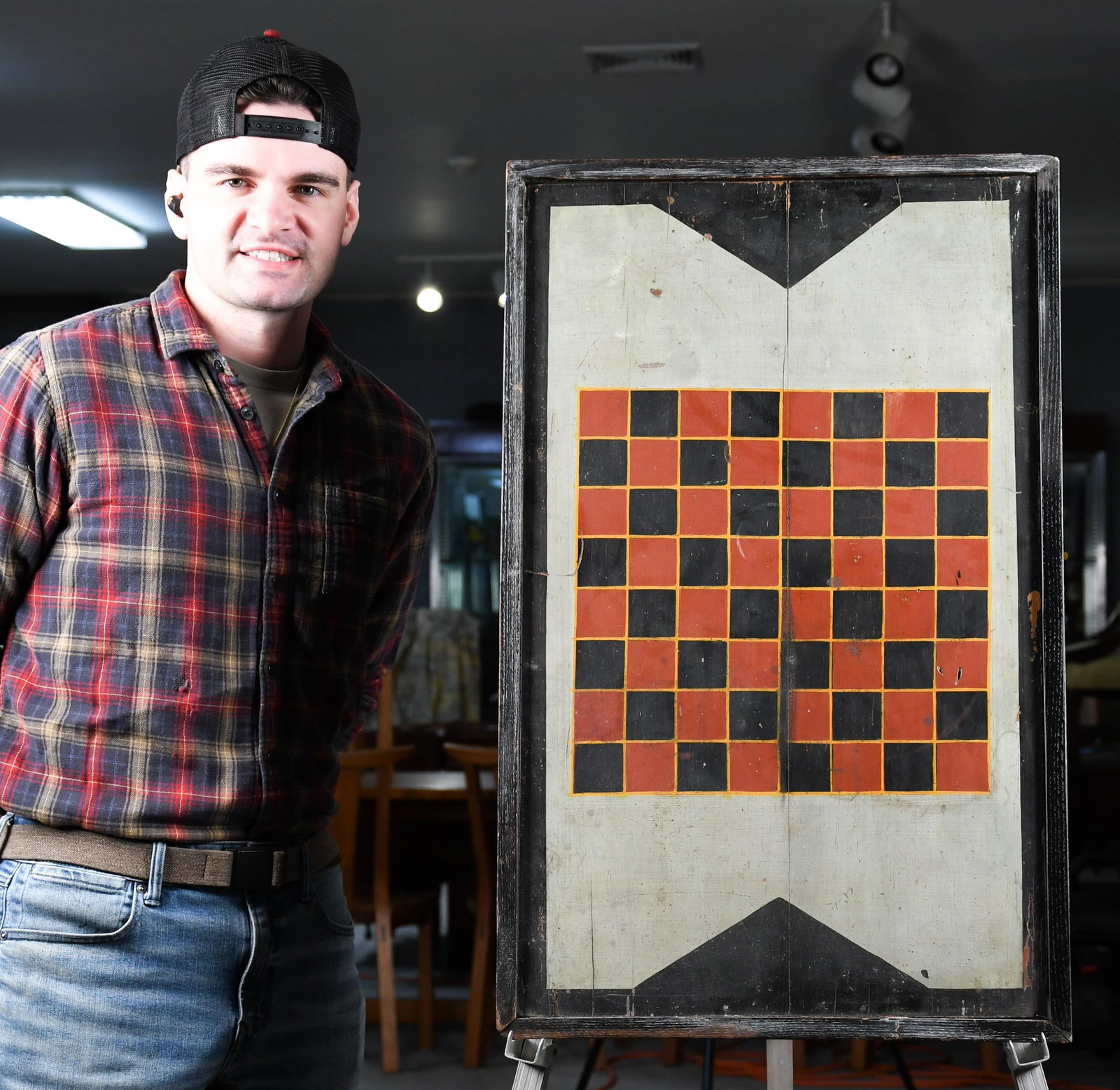 ANTIQUE POLYCHROME PAINTED CHECKERBOARD. - 6