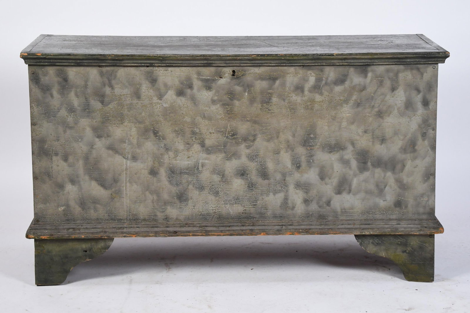 18TH C. PAINT DECORATED STORAGE BOX. - 2