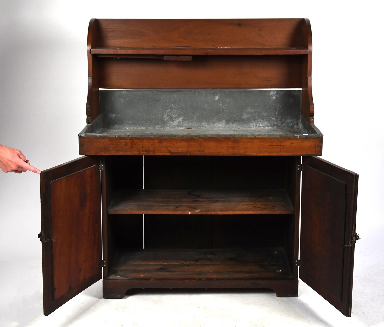 19TH C. CHERRY DRY SINK. - 4