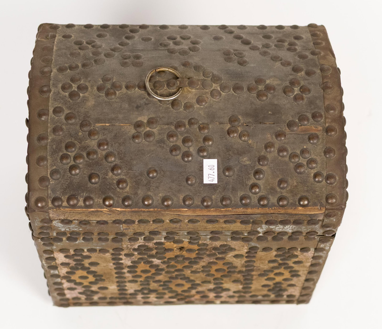 MEDIEVAL STYLE STUDDED DOCUMENT BOX. - 3