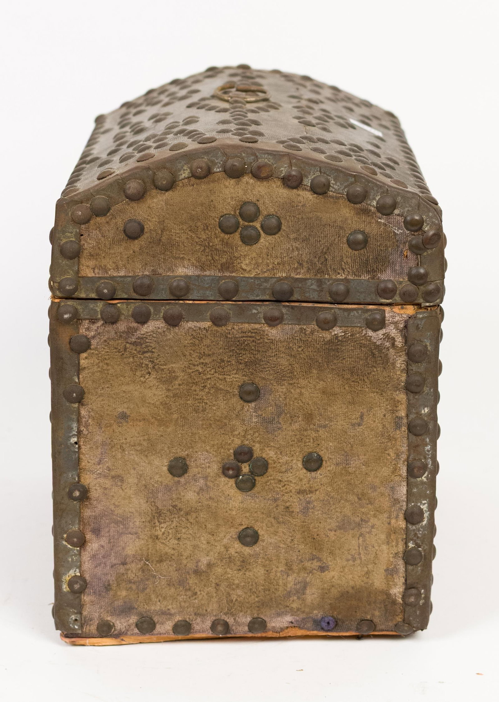 MEDIEVAL STYLE STUDDED DOCUMENT BOX. - 7