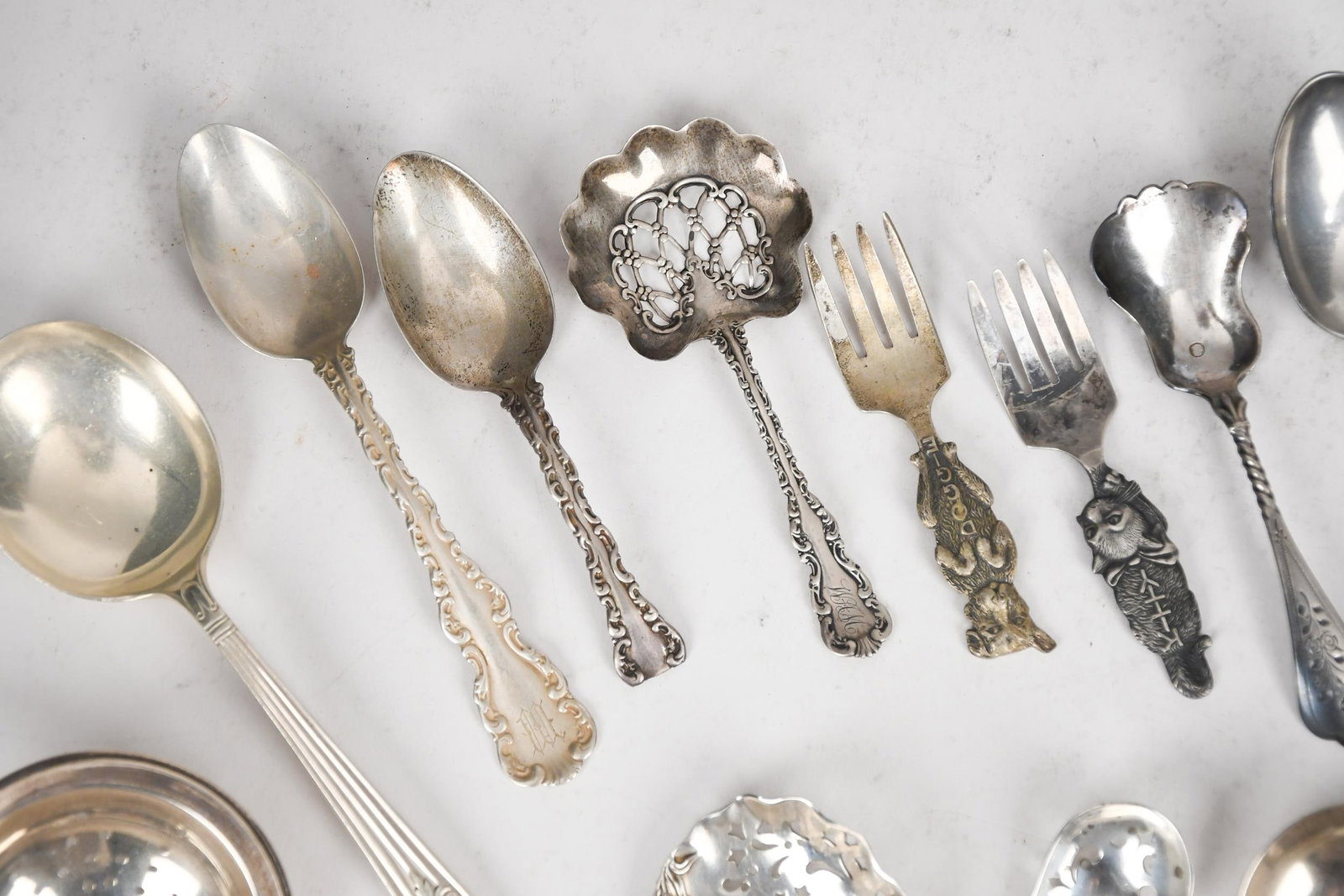 22 PCS STERLING SILVER FLATWARE. - 2