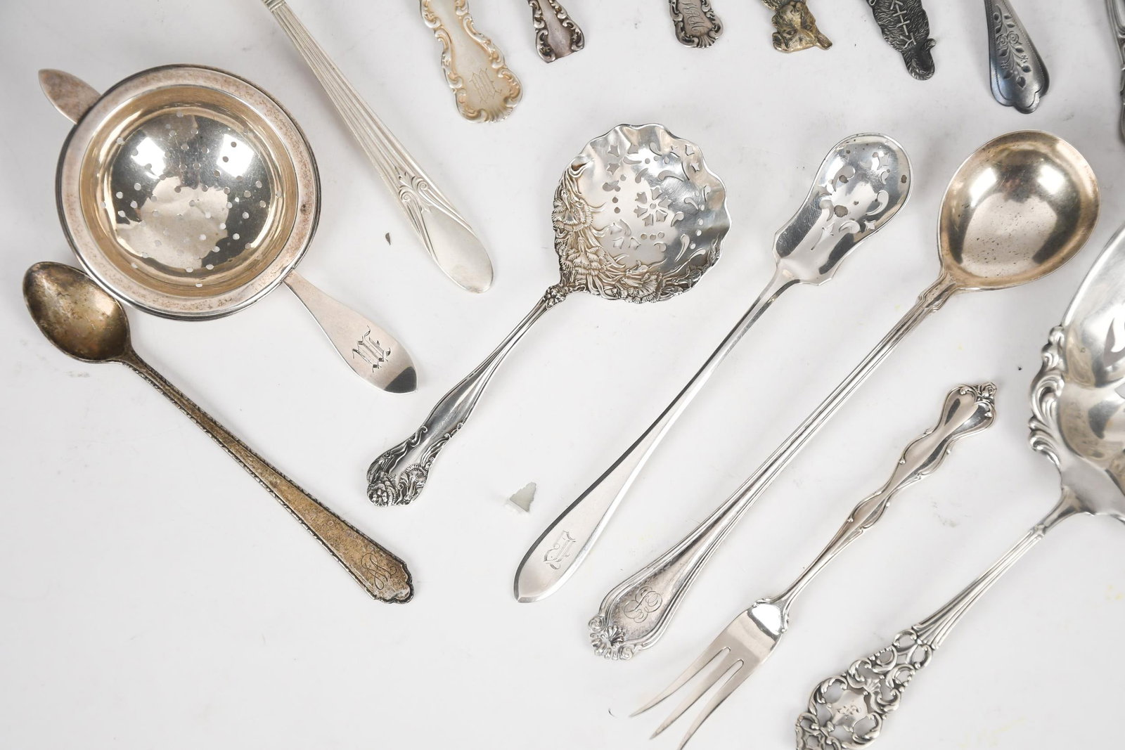 22 PCS STERLING SILVER FLATWARE. - 4