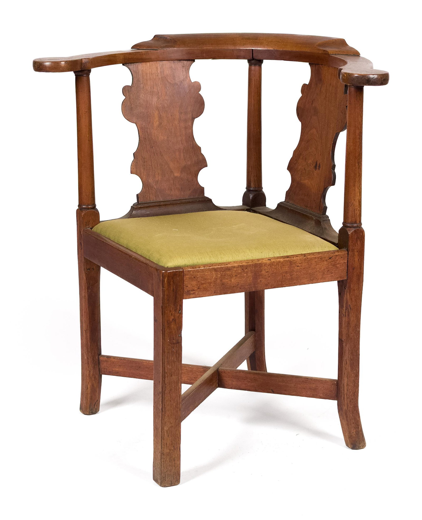 18TH C. CHIPPENDALE SOUTHERN WALNUT CORNER CHAIR.: A ca. 1780 Southern States or PA walnut Chippendale corner chair with well formed back splats and straight legs with a ‘x’ form stretcher. 32”H x 29.5”W x 25”D x