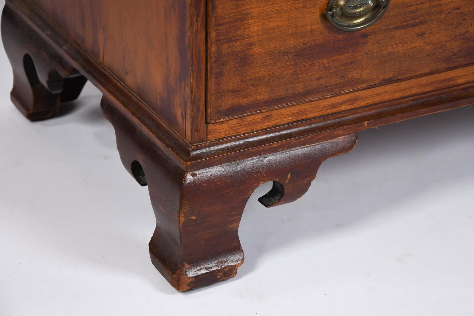 18TH C. CT CHERRY CHIPPENDALE CHEST.  - 2