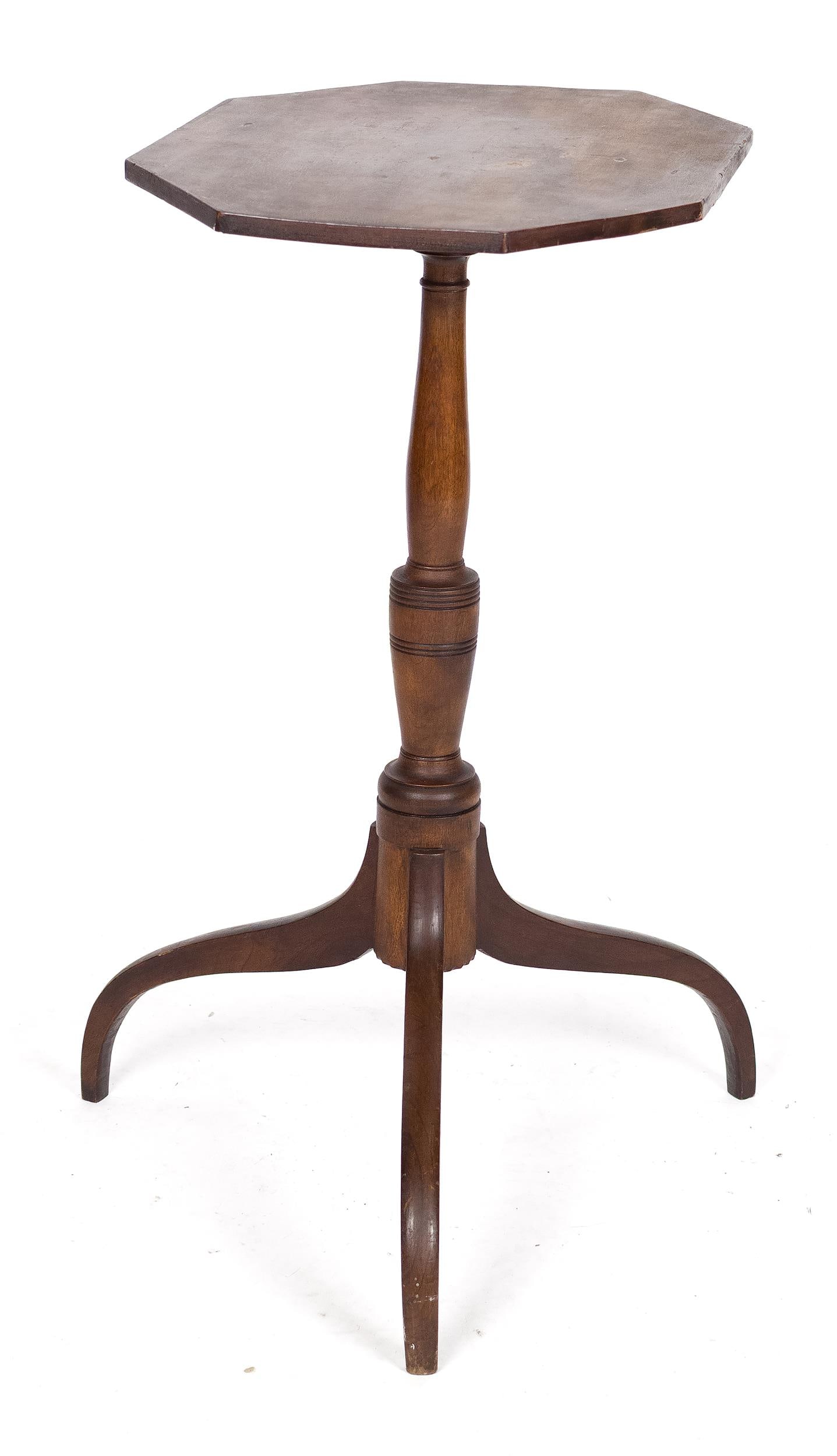 FEDERAL NH BIRCH CANDLE STAND ORIGINAL FINISH.: A ca. 1810 New Hampshire Federal birch candle stand with the original finish. A coffin shaped top slender urn turn pedestal on well formed spider legs, 28.5“H x 19“W x 14“D