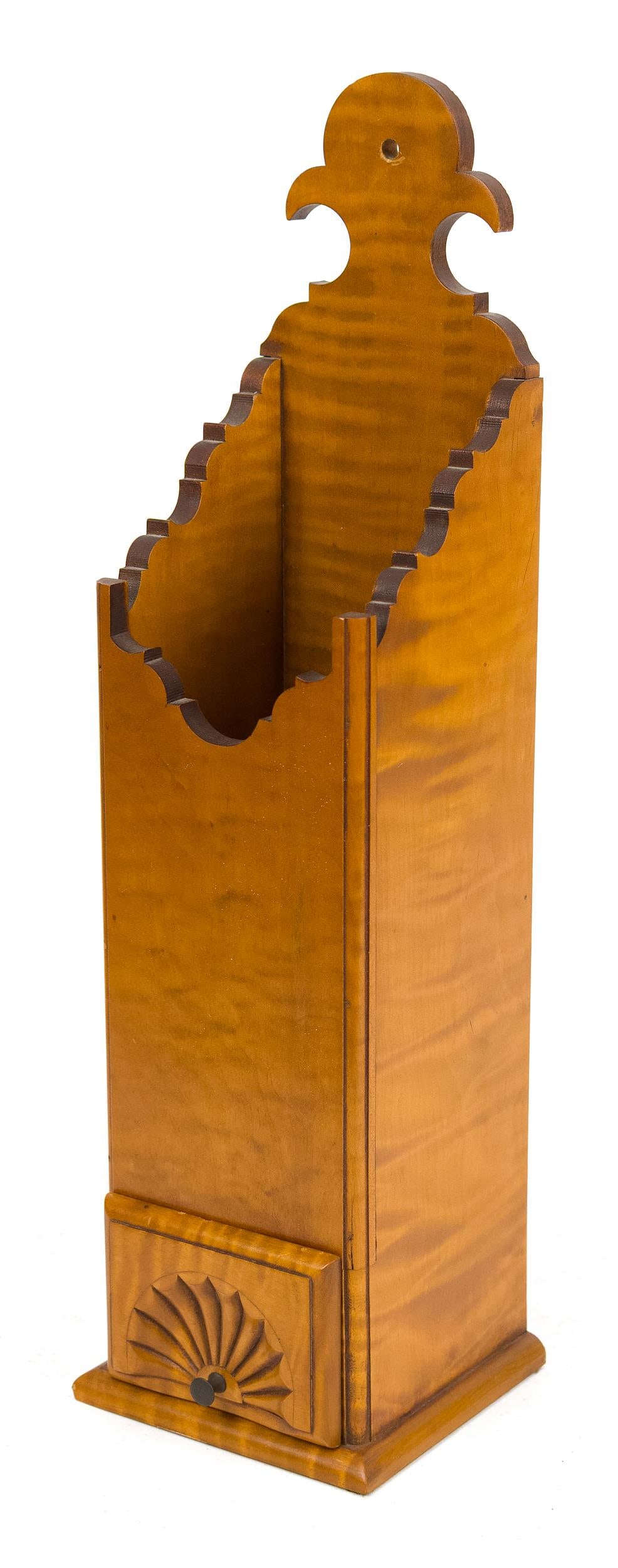 ELDRED WHEELER LABELED TIGER MAPLE PIPE BOX. (1 of 7)