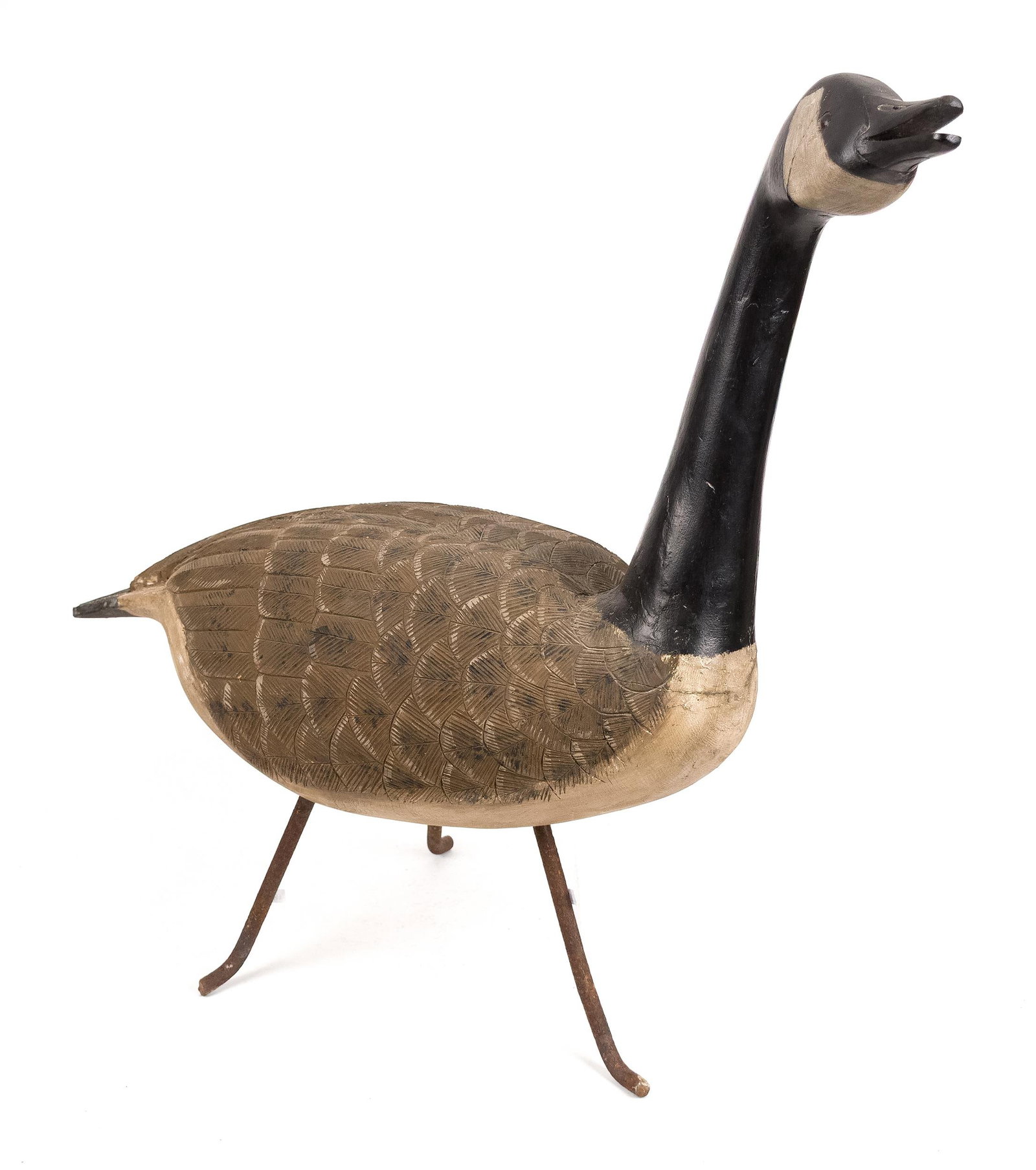 LARGE VINTAGE CARVED AND PAINTED GOOSE DECOY. (1 of 11)