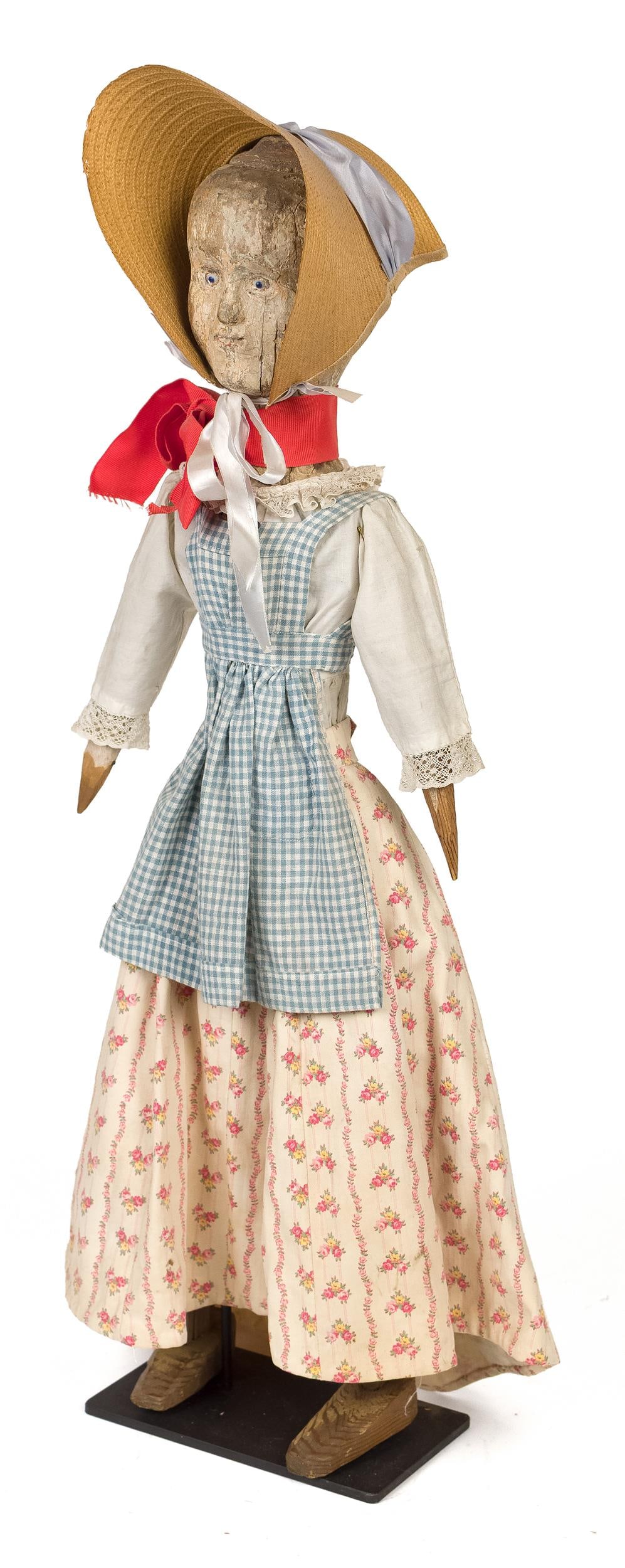 ANTIQUE WOODEN DOLL, JULIE. (1 of 11)