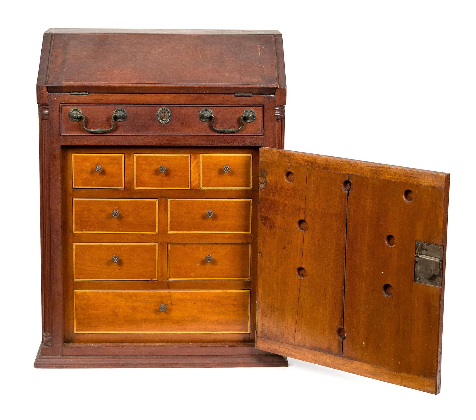FEDERAL INLAID CHERRY SPICE DESK, INITIALED A.M.: A circa 1800 Federal inlaid cherry spice desk, likely Pennsylvania or the mid-Atlantic. The hinged slant lid opens to a shallow well, over a long drawer with brass bail handles and an inlaid