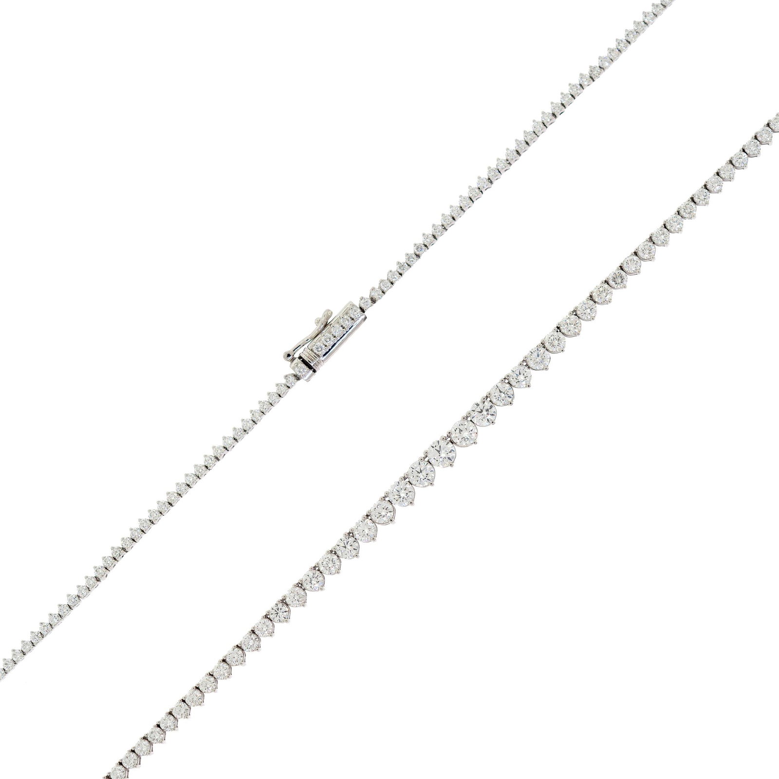 PLATINUM 8.0 CT. DIAMOND RIVIERE NECKLACE.: A platinum (stamped), riviere necklace, set with exactly, 8.0 ct. tw., round brilliant cut, natural diamonds of G color and VS clarity, excellent cut, 18 1/4 inches long, 25.9 grams. Tested as