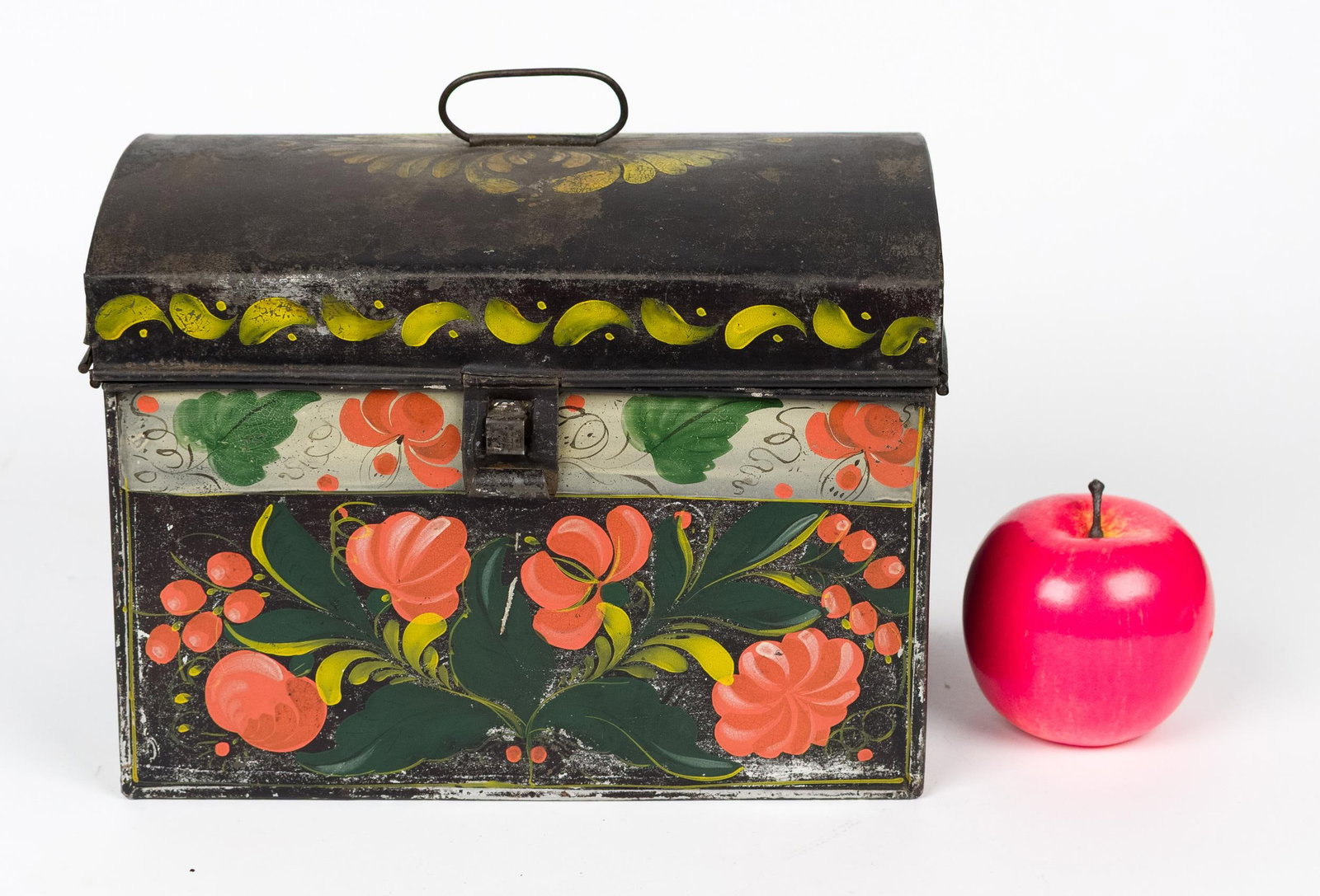 19TH C. PAINTED TIN DOME TOP DOCUMENT BOX. - 10