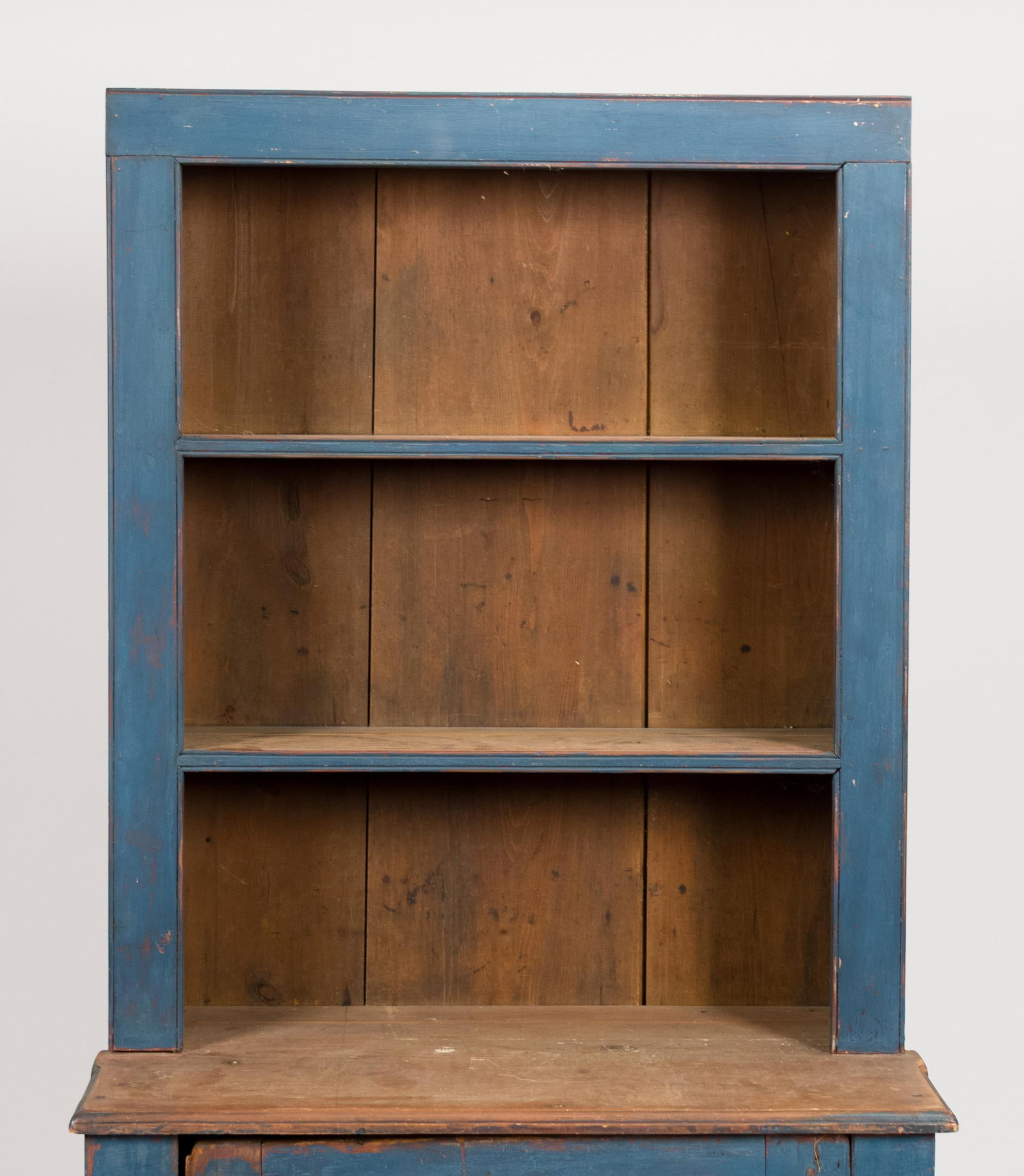 18TH C. BLUE PAINTED STEP-BACK CUPBOARD. - 7