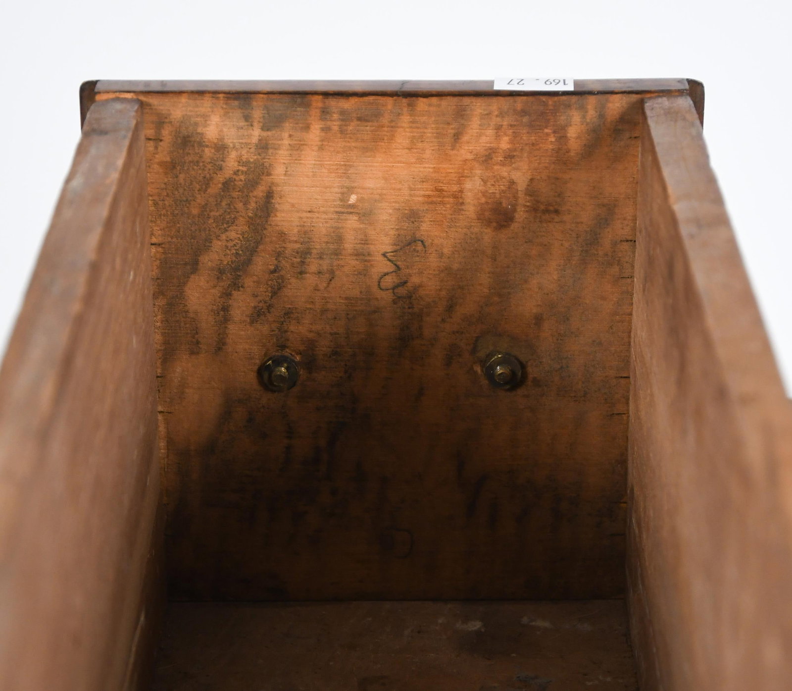 19TH C. CURLY MAPLE QUEEN ANNE DRESSING TABLE. - 7