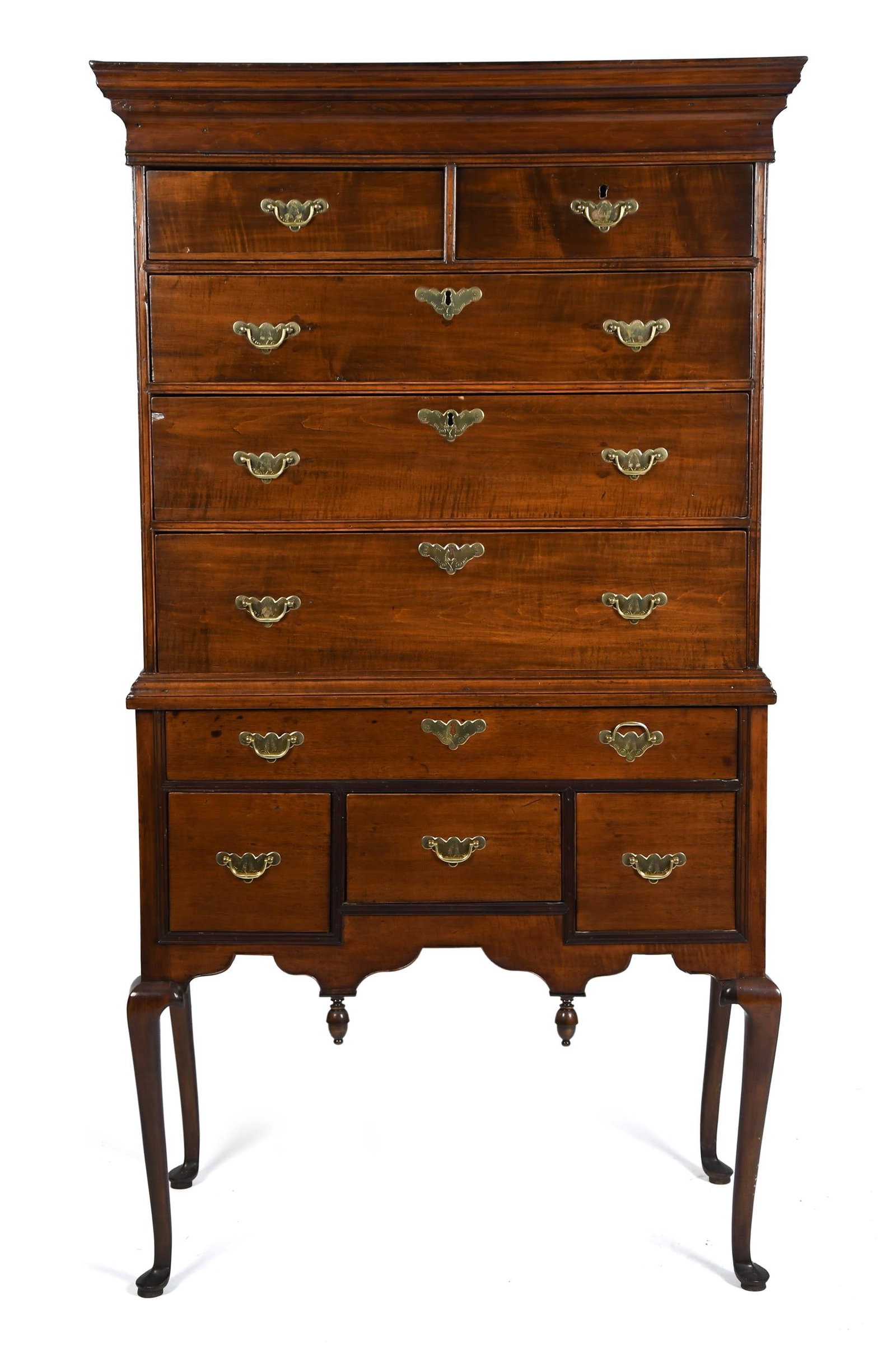 18TH C. QUEEN ANNE NEW ENGLAND MAPLE HIGHBOY. (1 of 10)