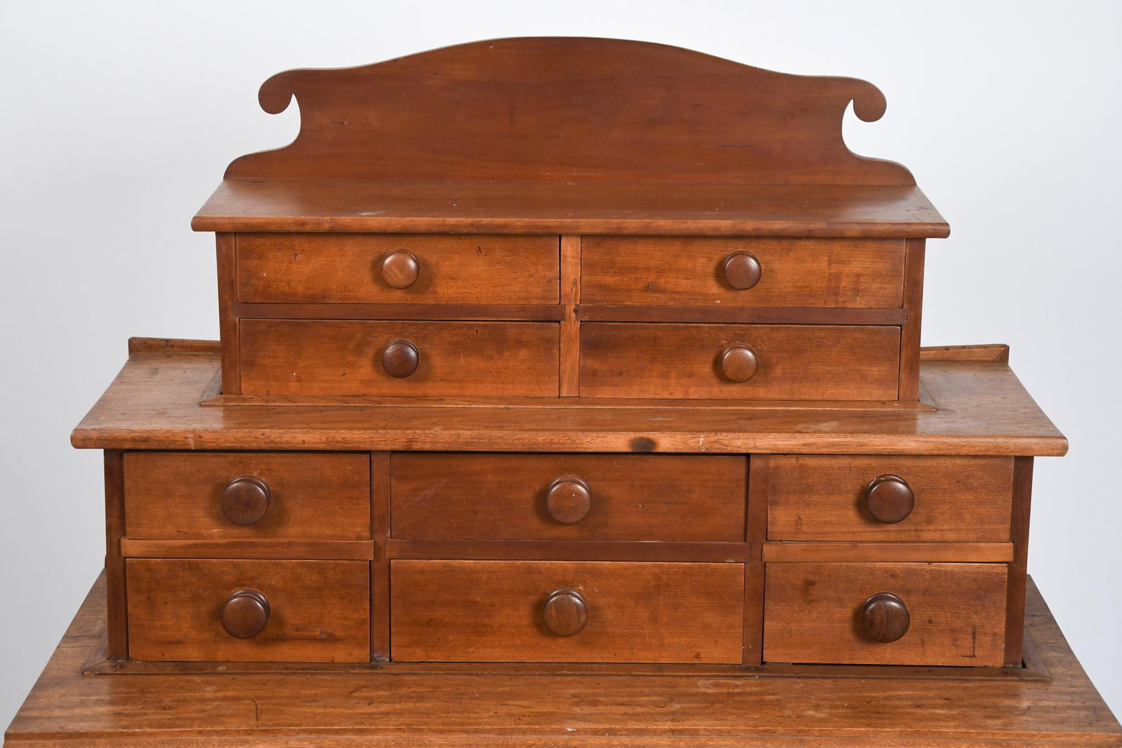 19TH C. DECK TOP SEWING TABLE. - 3