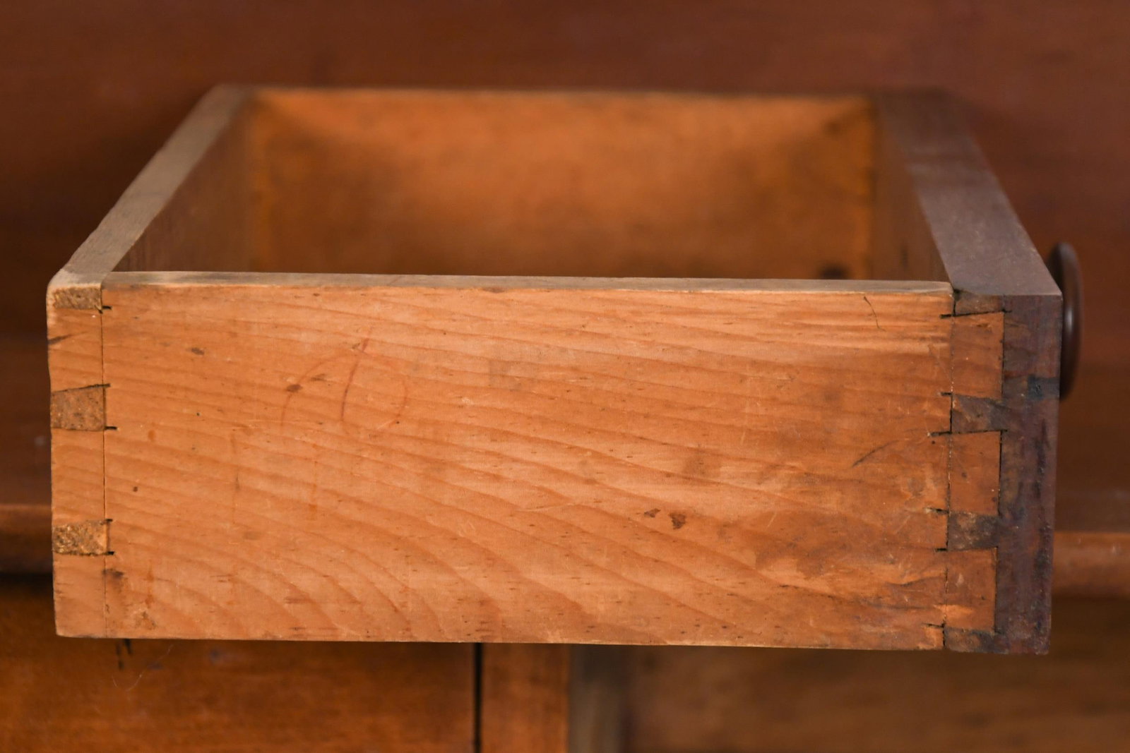 19TH C. DECK TOP SEWING TABLE. - 5
