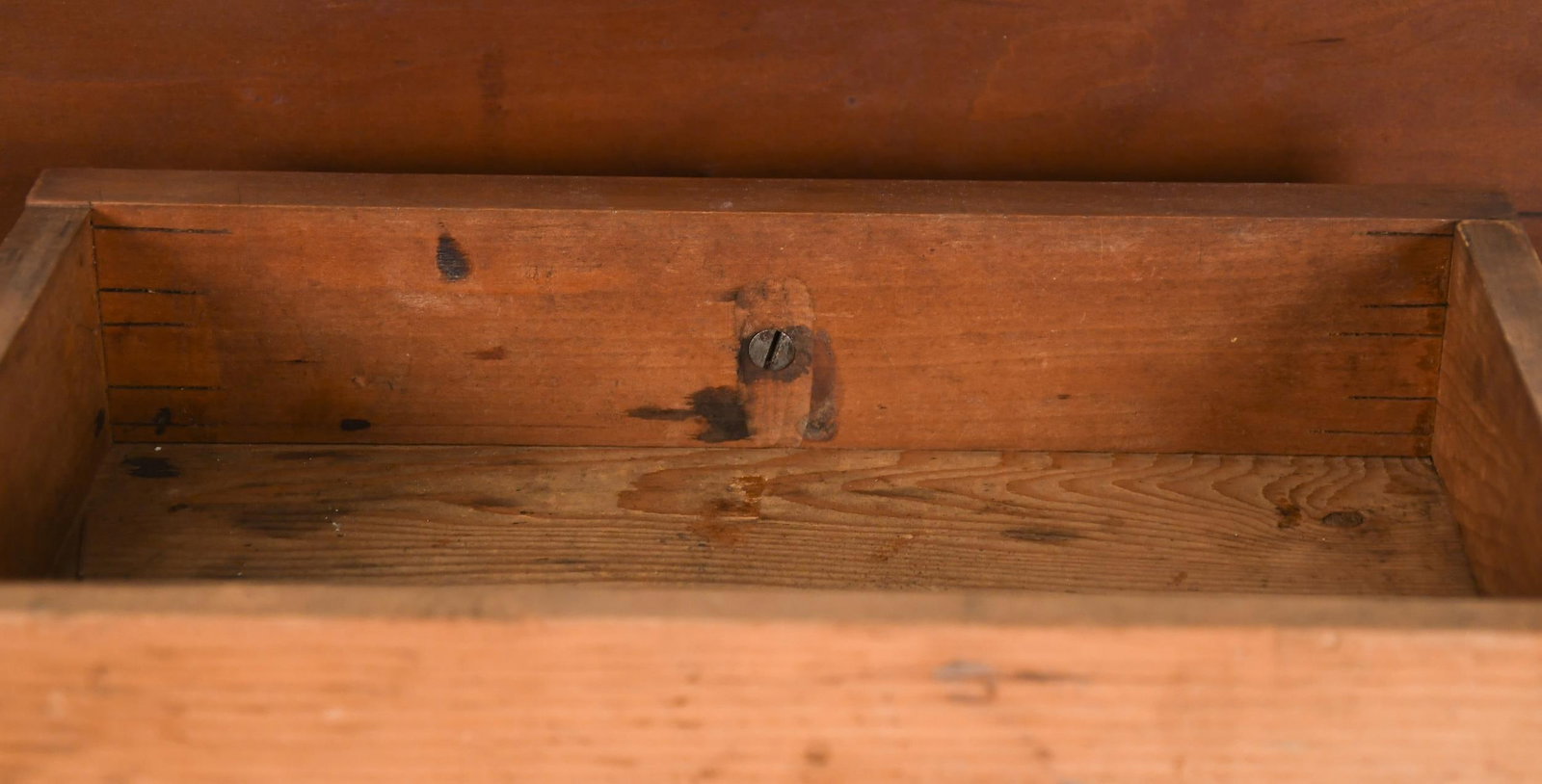 19TH C. DECK TOP SEWING TABLE. - 6