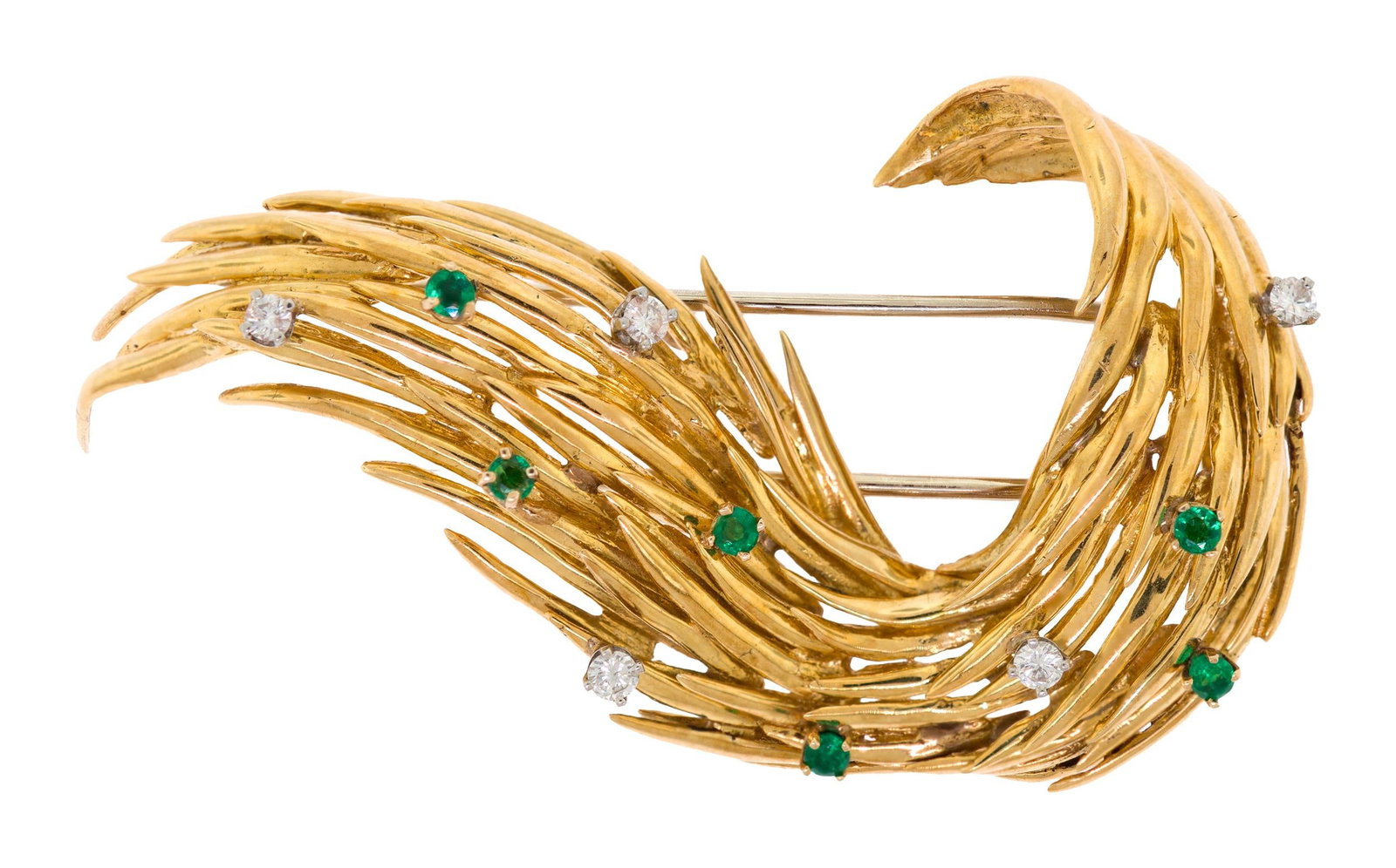 VINTAGE 18K GOLD EMERALD & DIAMOND WAVE PIN.: A vintage, 18k yellow gold (stamped), ”wave” pin, set with approx. .50 ct. tw., round brilliant cut, natural diamonds of G-H color and VS clarity and vivid, medium-dark green, faceted roun