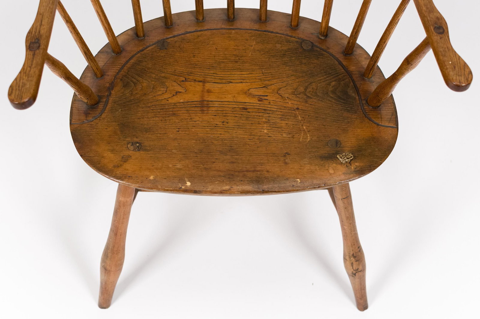 19TH C. WINDSOR COMB BACK ARMCHAIR. - 5