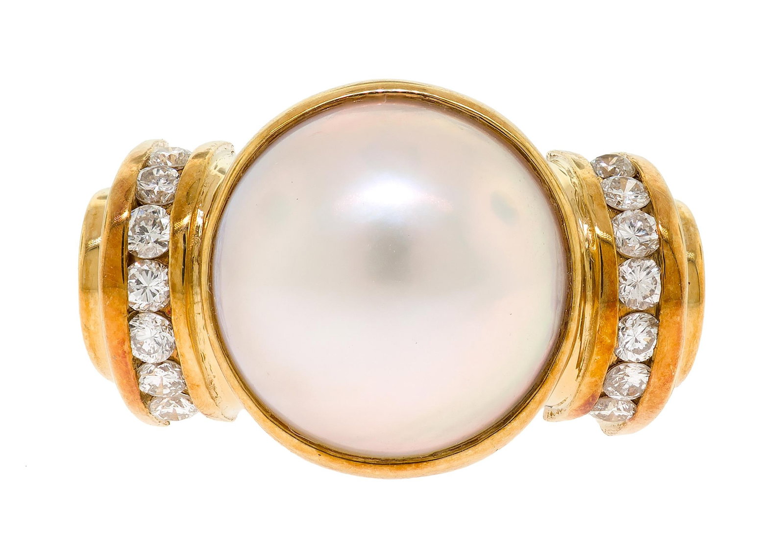 LAGOS 18K GOLD MABE PEARL & DIAMOND RING.: A signed, Lagos, 18k yellow gold (stamped) ring, set white mabe pearl with very good luster and pink orient, 12mm, and approx. .50 ct. tw., round brilliant cut, natural diamonds of G-H color and VS