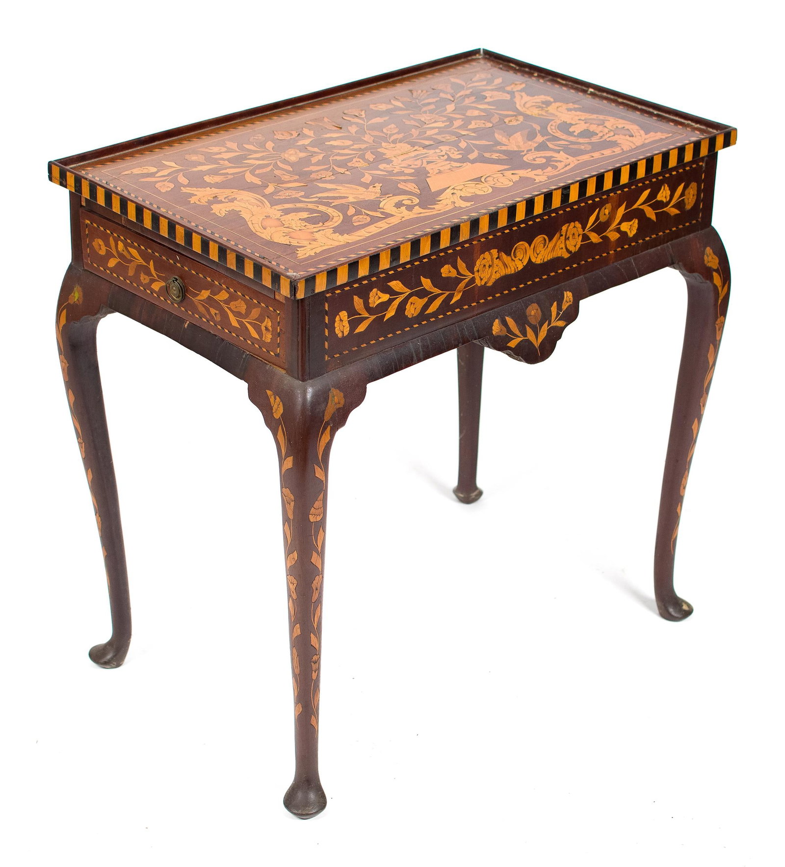 18TH C. DUTCH MARQUETRY TRAY TOP TEA TABLE.: An 18th C. Dutch Queen Anne mahogany and marquetry tray top tea table. The galleried top profusely inlaid in fruitwood with a flowering urn, birds and foliate scrollwork within a checkered