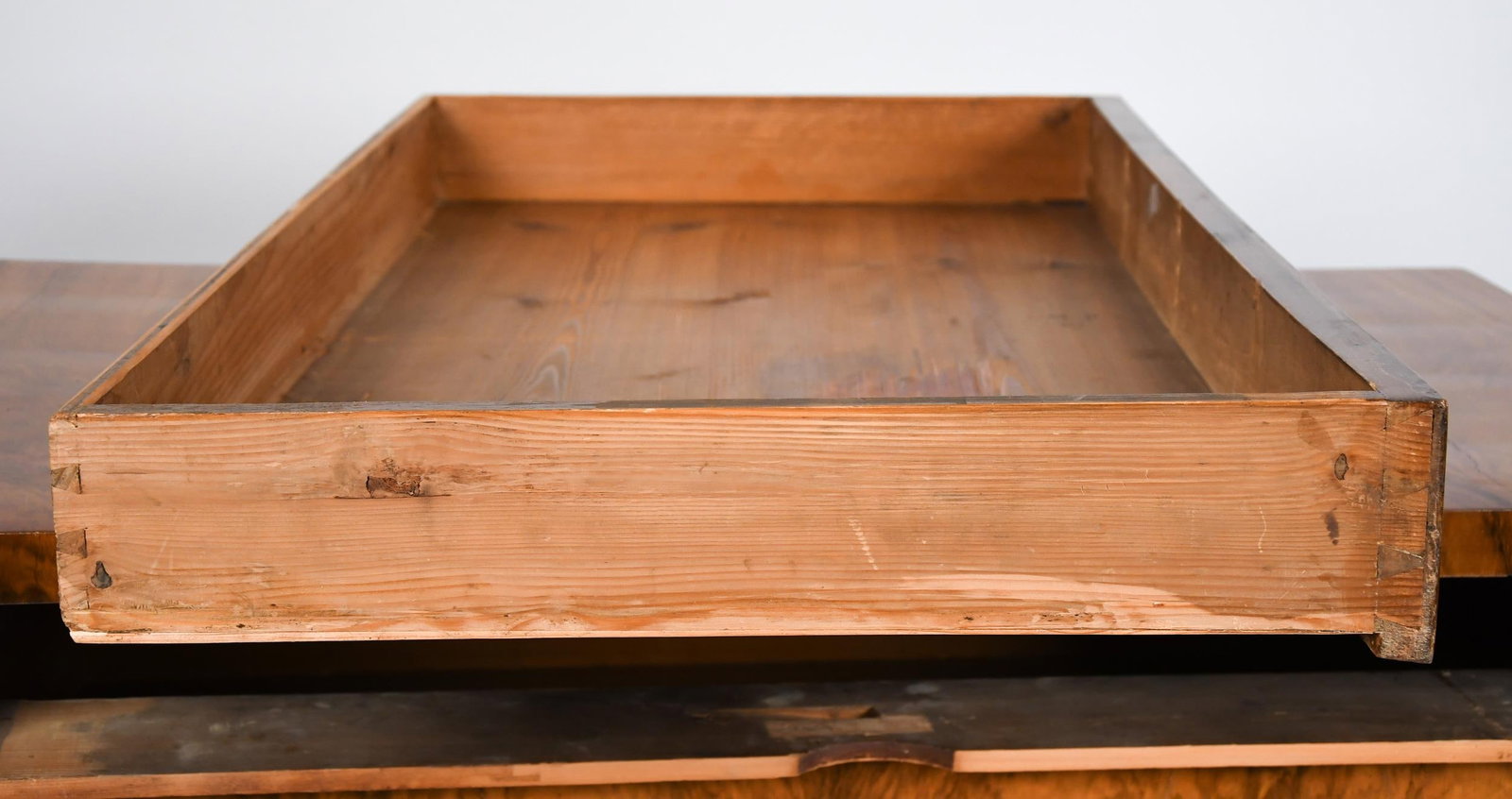 19TH C. BIEDERMEIER COMMODE. - 6