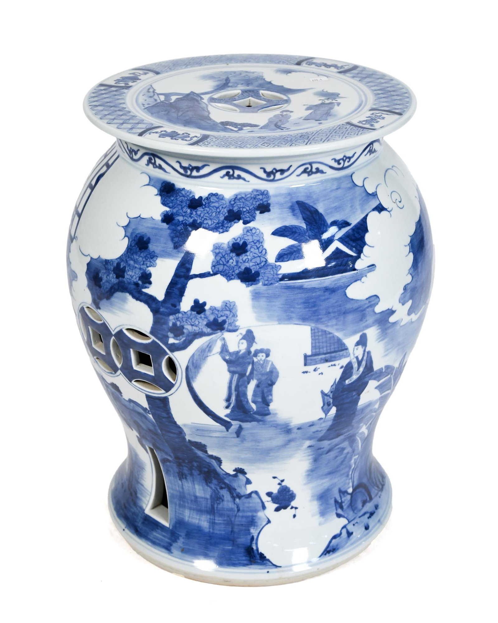 ANTIQUE CHINESE PORCELAIN GARDEN SEAT. (1 of 9)